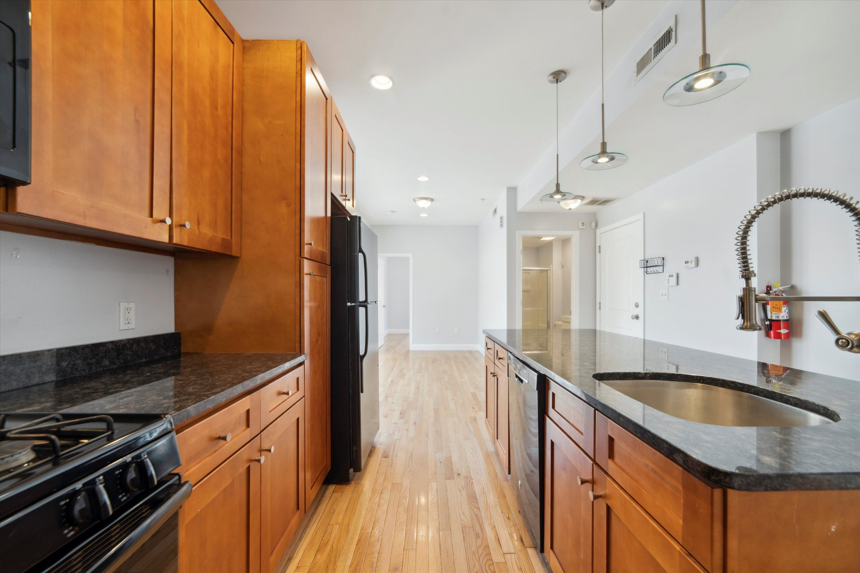 1921 N 18TH ST Unit 3