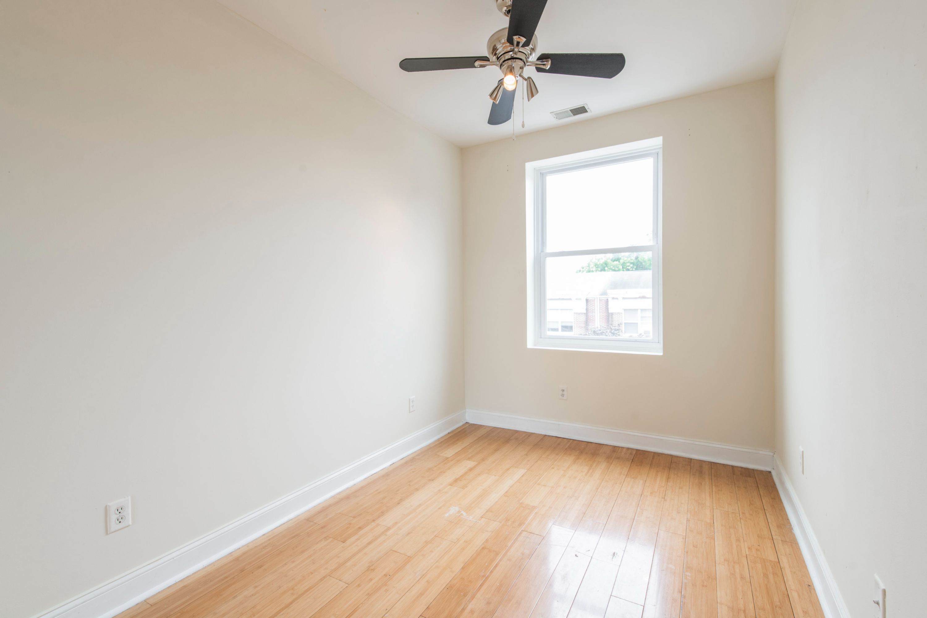 1619 DIAMOND ST Unit 3