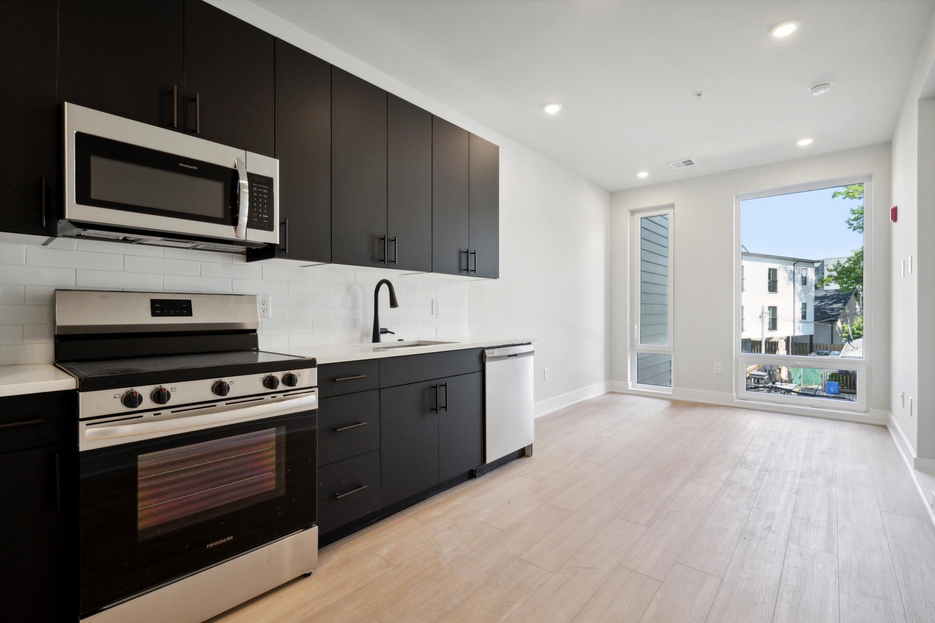 6910 Ridge Avenue Unit 116