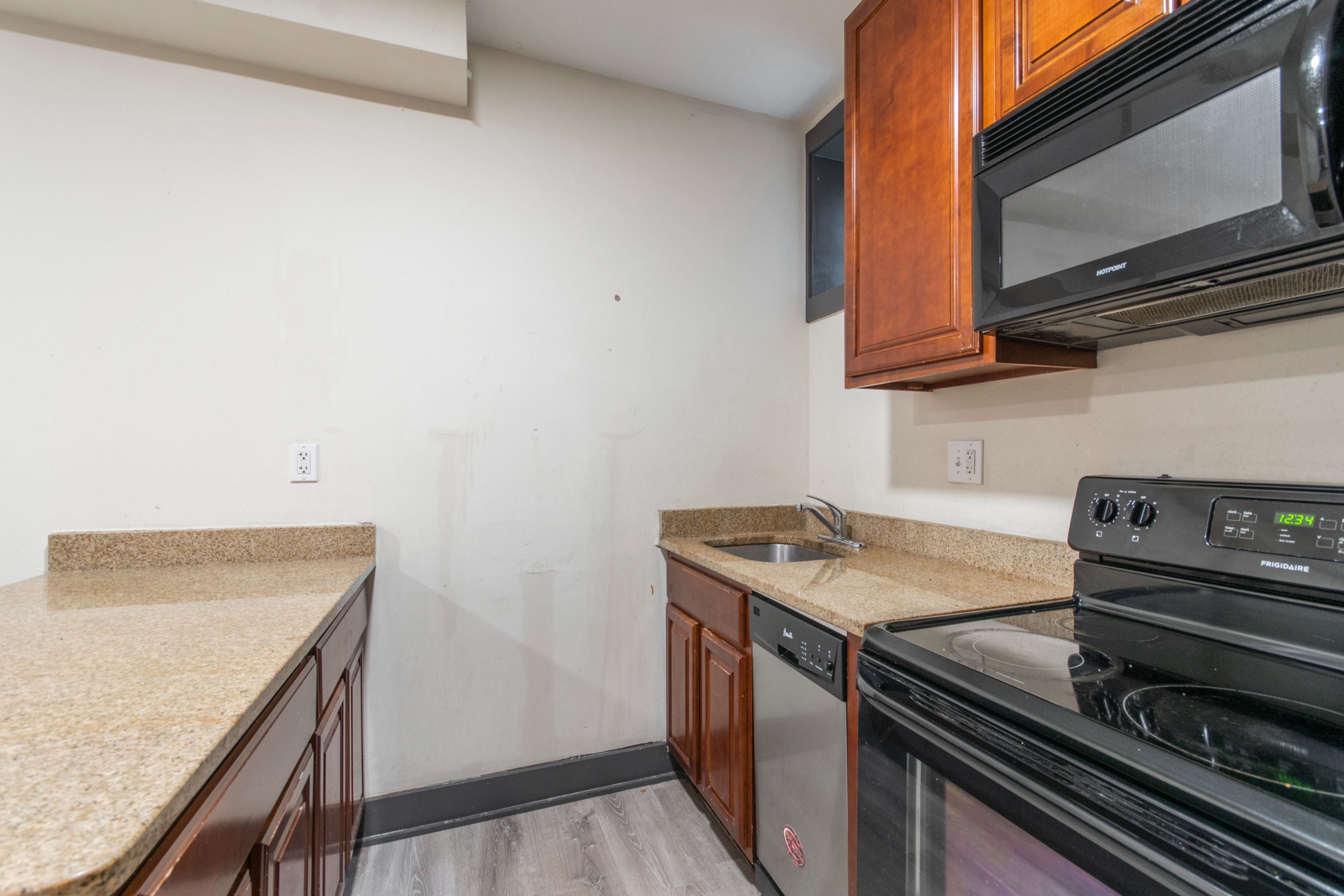 1819 N BOUVIER ST Unit 1