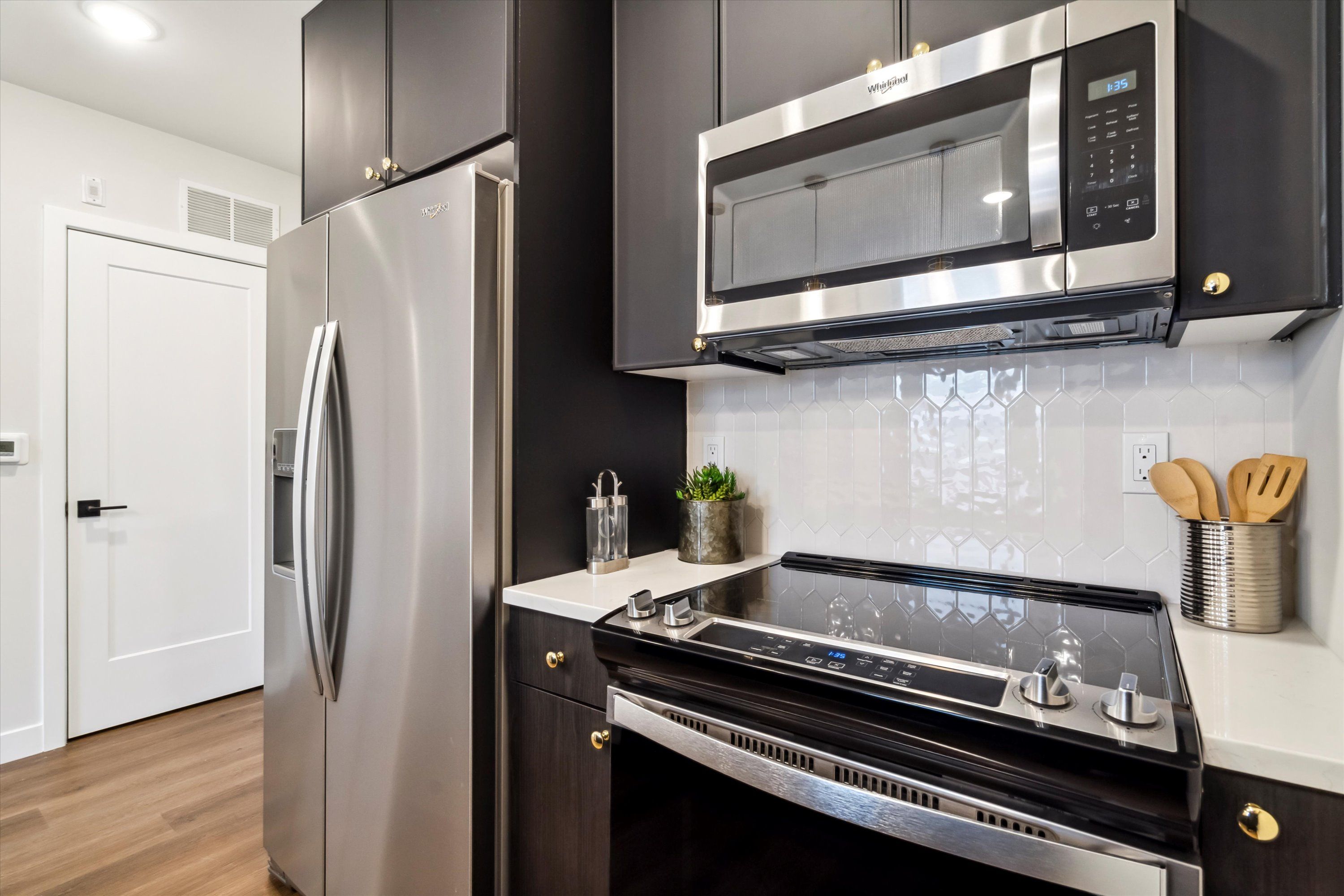 1102 GERMANTOWN AVENUE Unit 303