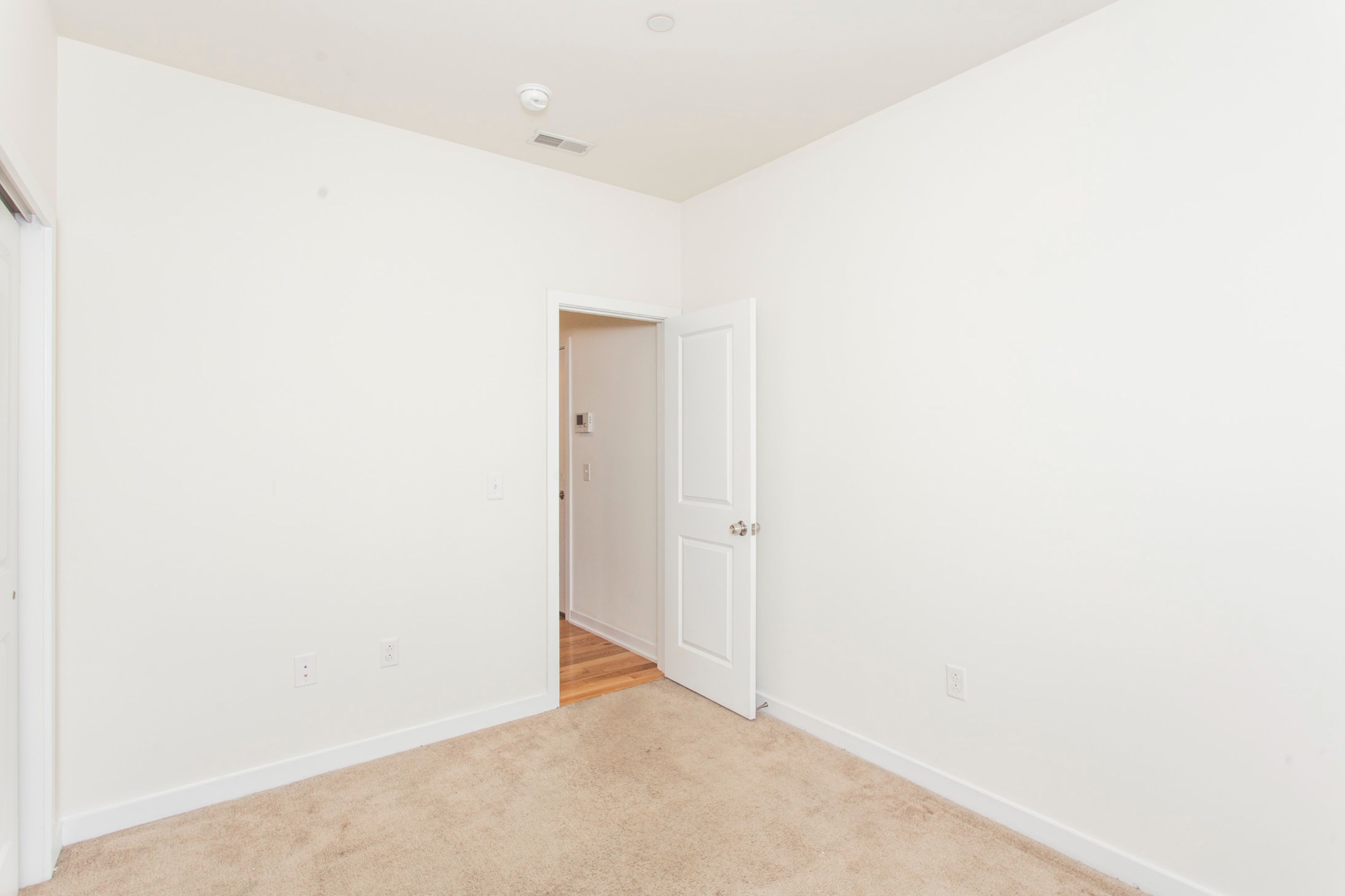 1310 N CARLISLE ST Unit 2R