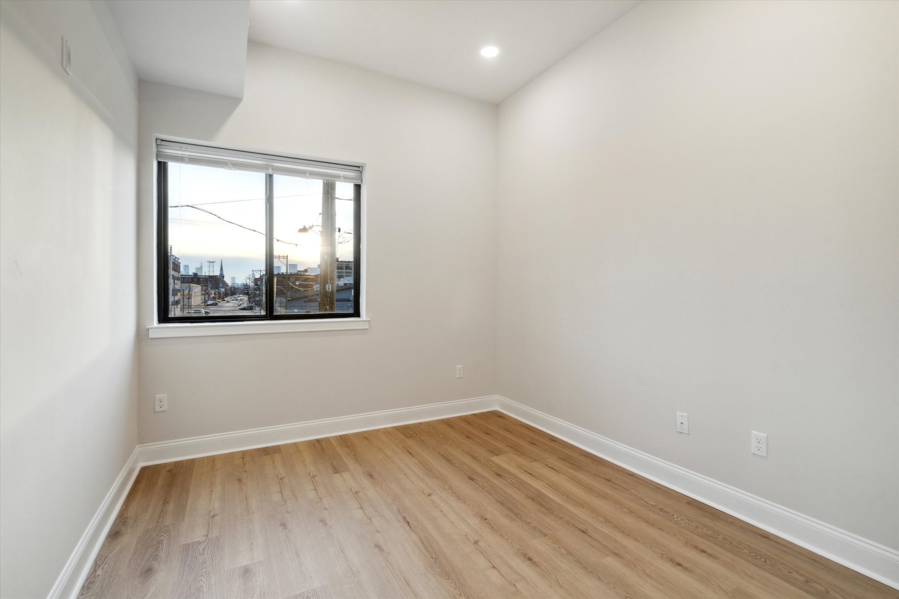 2157 E LEHIGH AVE Unit 213