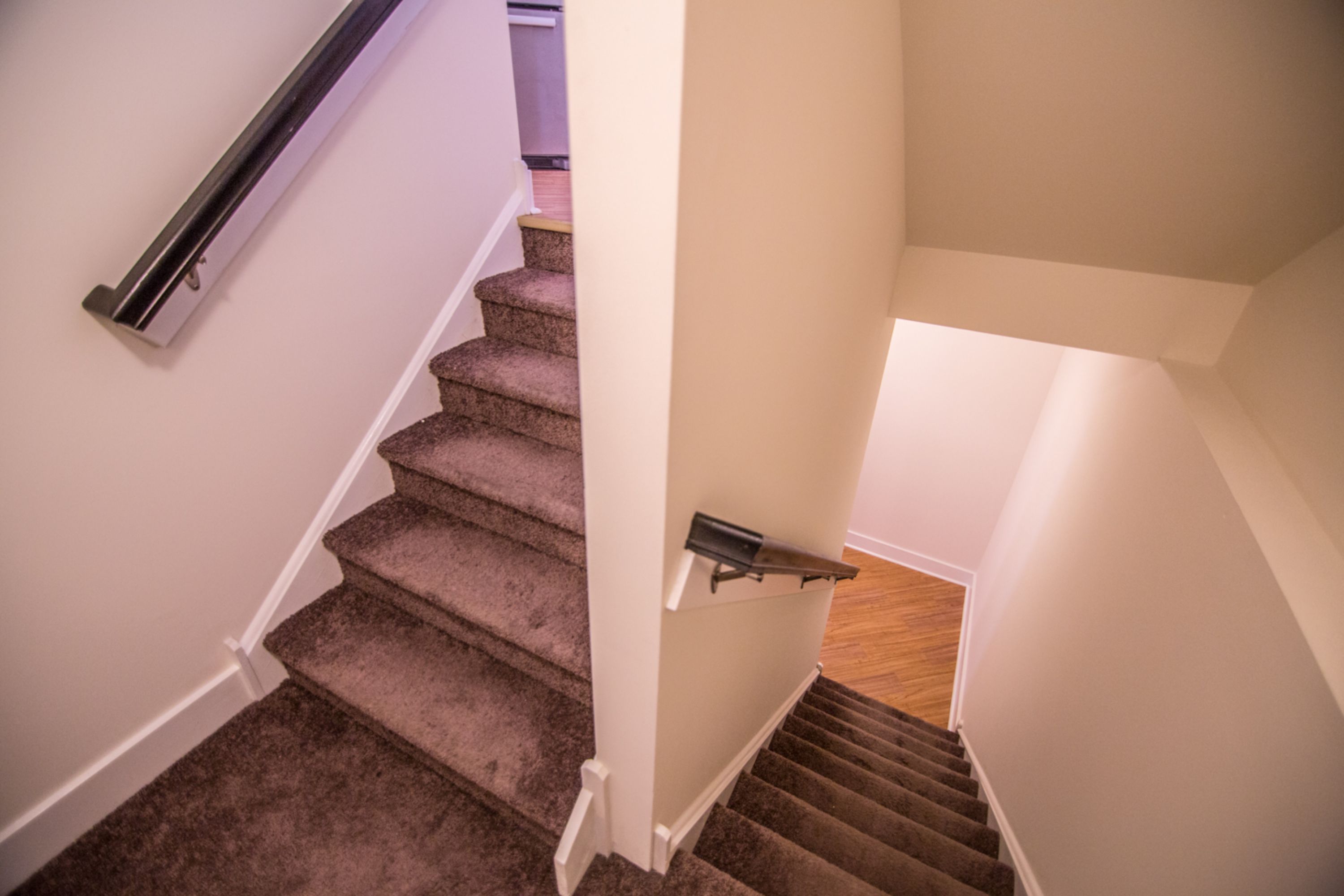 3842 LANCASTER AVE Unit 1