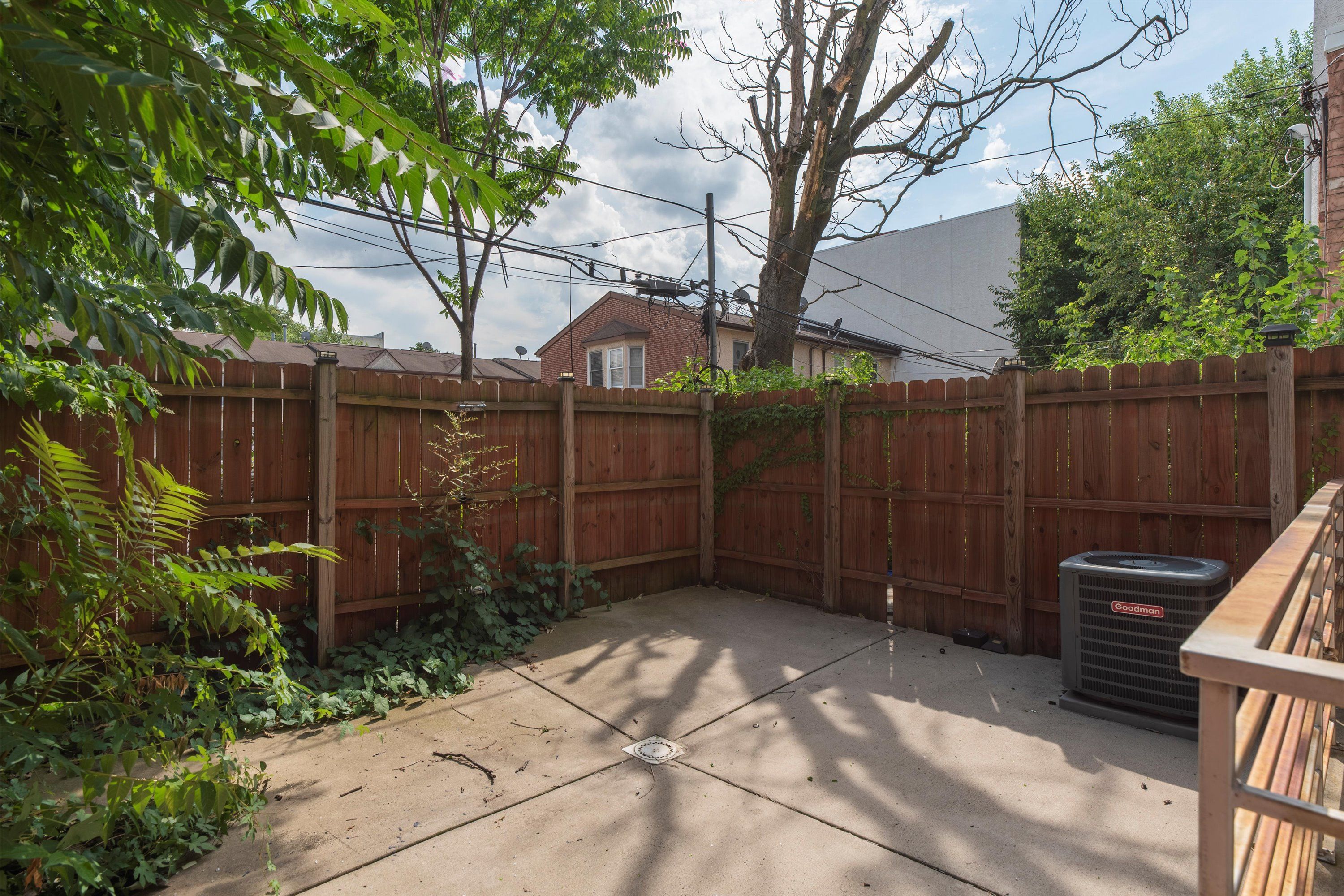 1714 FONTAIN ST Unit A
