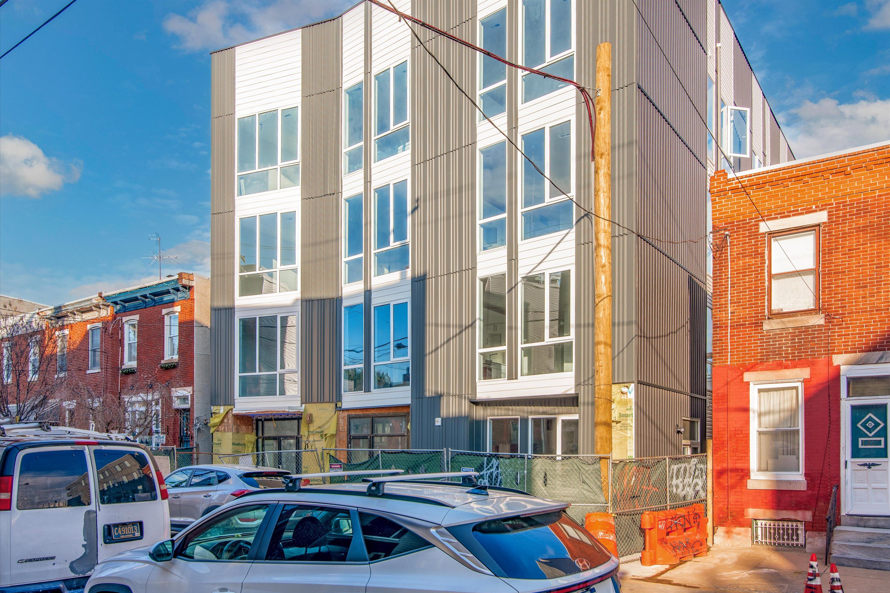 1221 E Fletcher St Unit 203