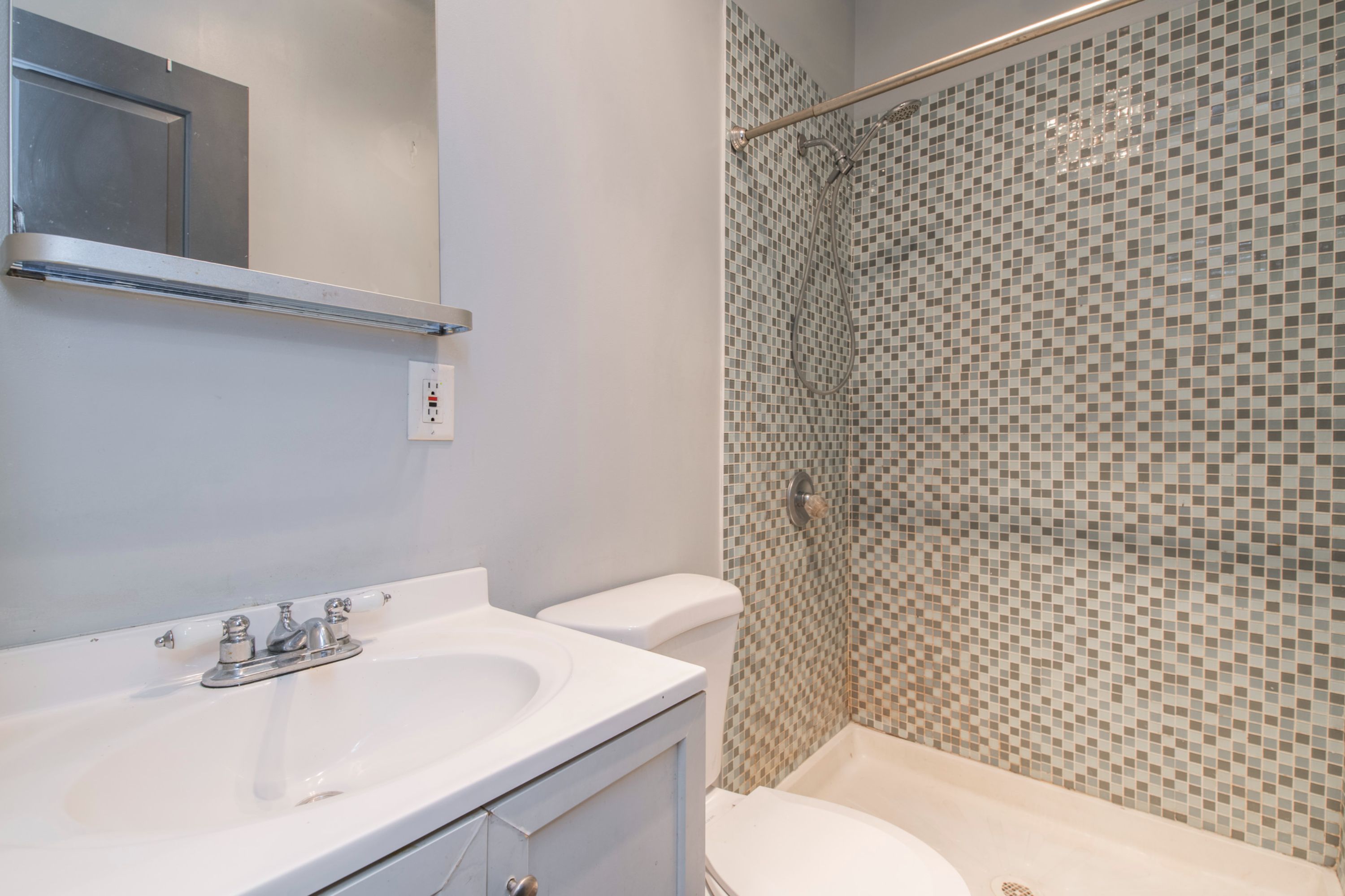 1619 DIAMOND ST Unit 3