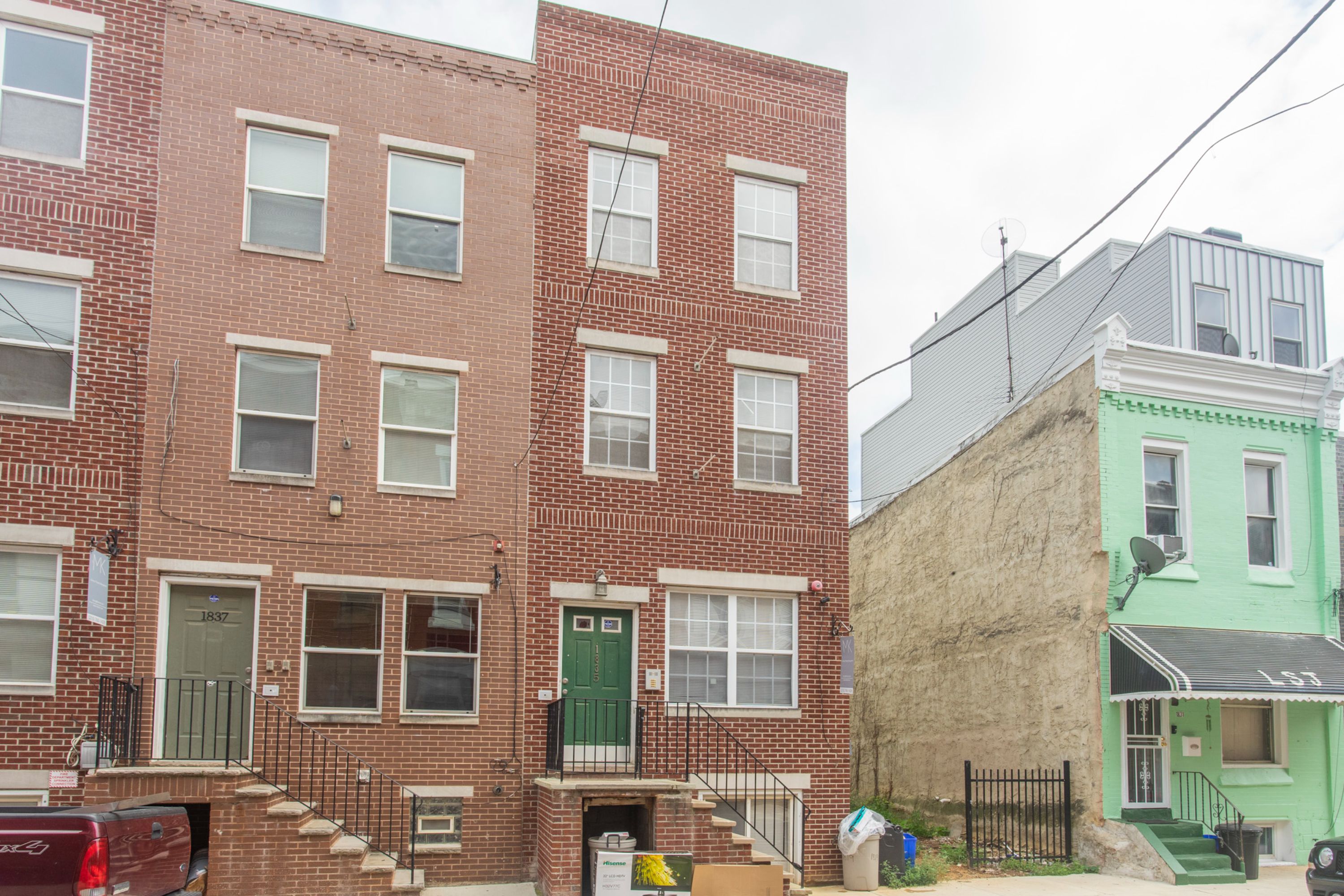 1835 WILLINGTON ST Unit 2