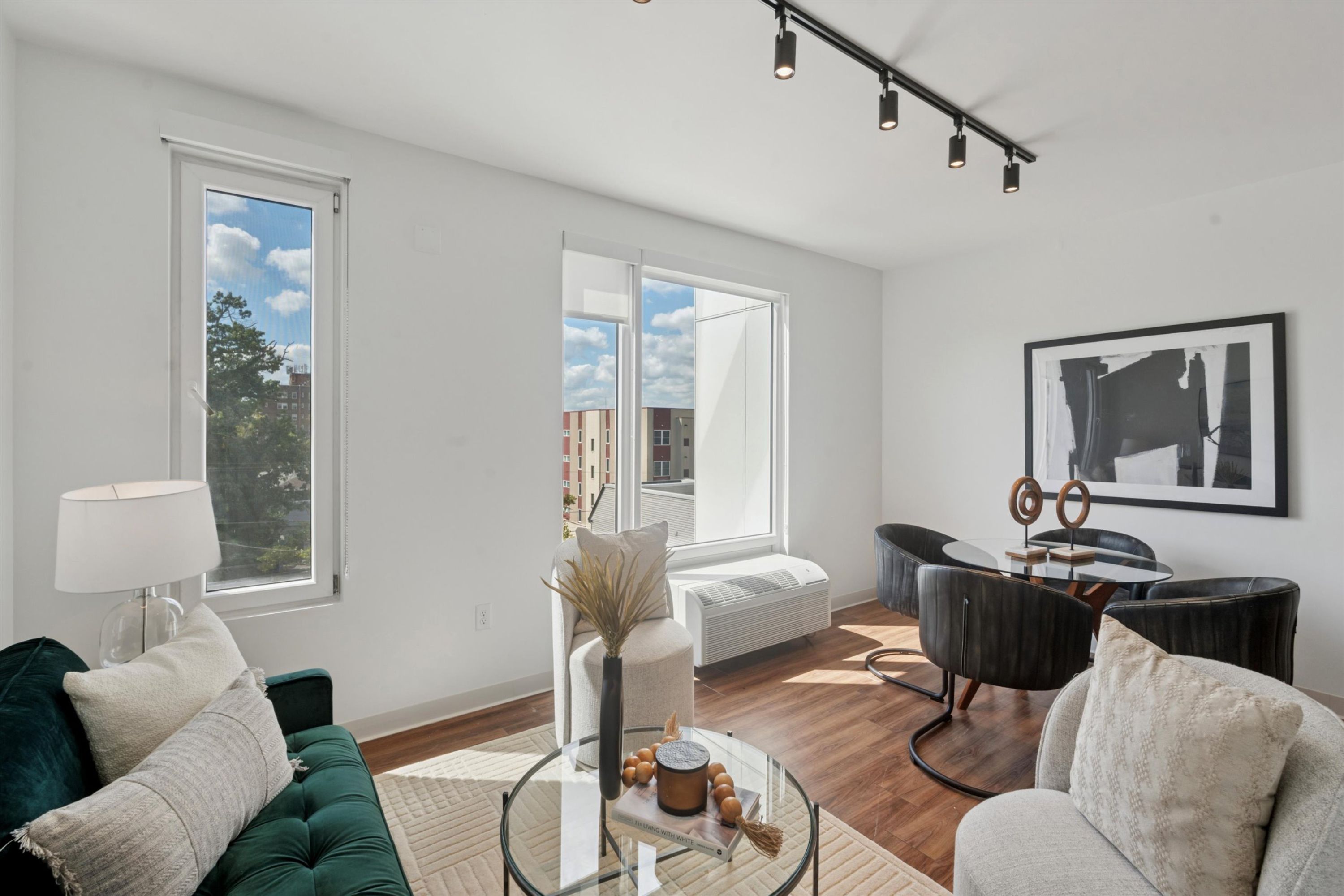 4240 Chestnut St Unit 710