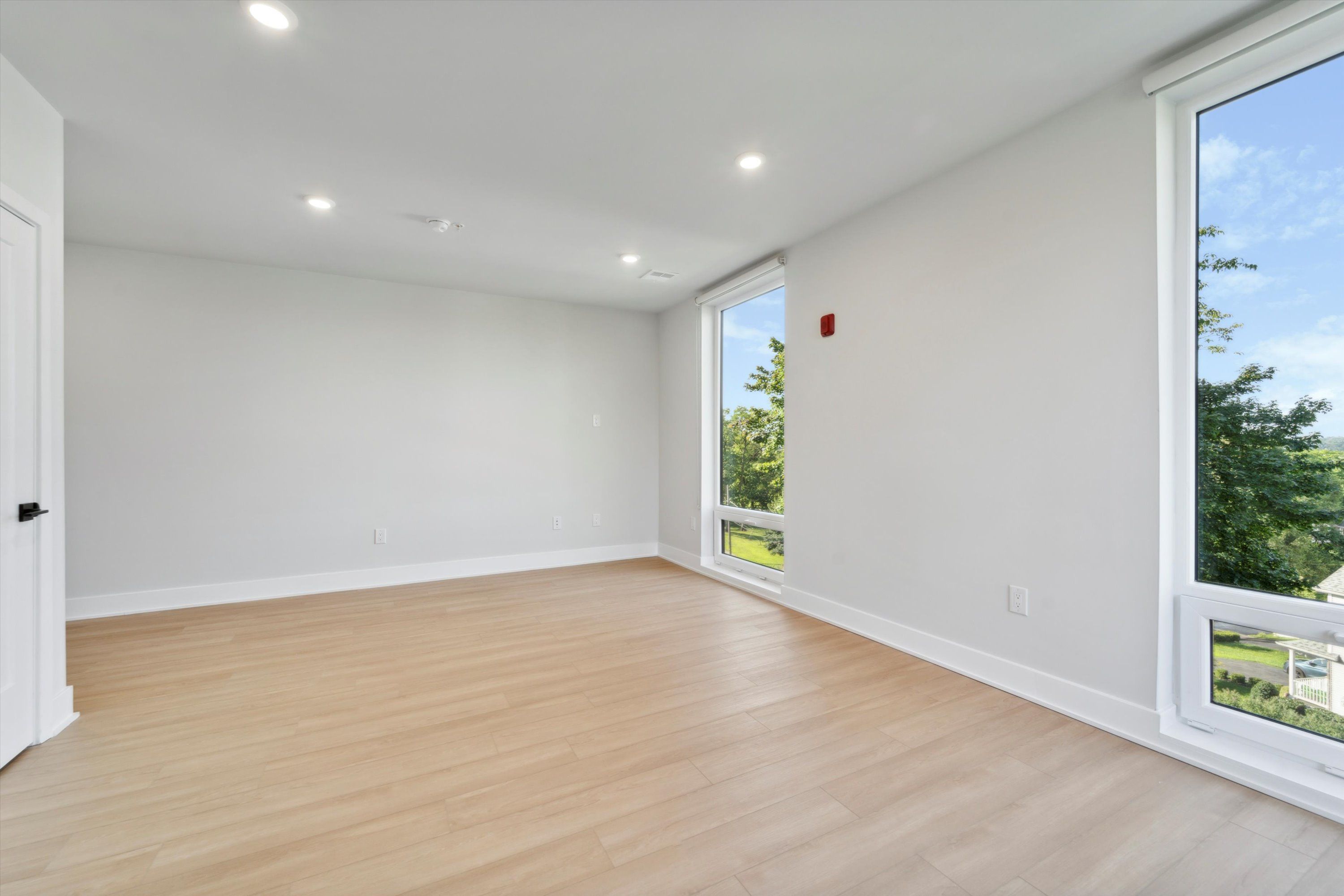 6910 Ridge Avenue Unit 110