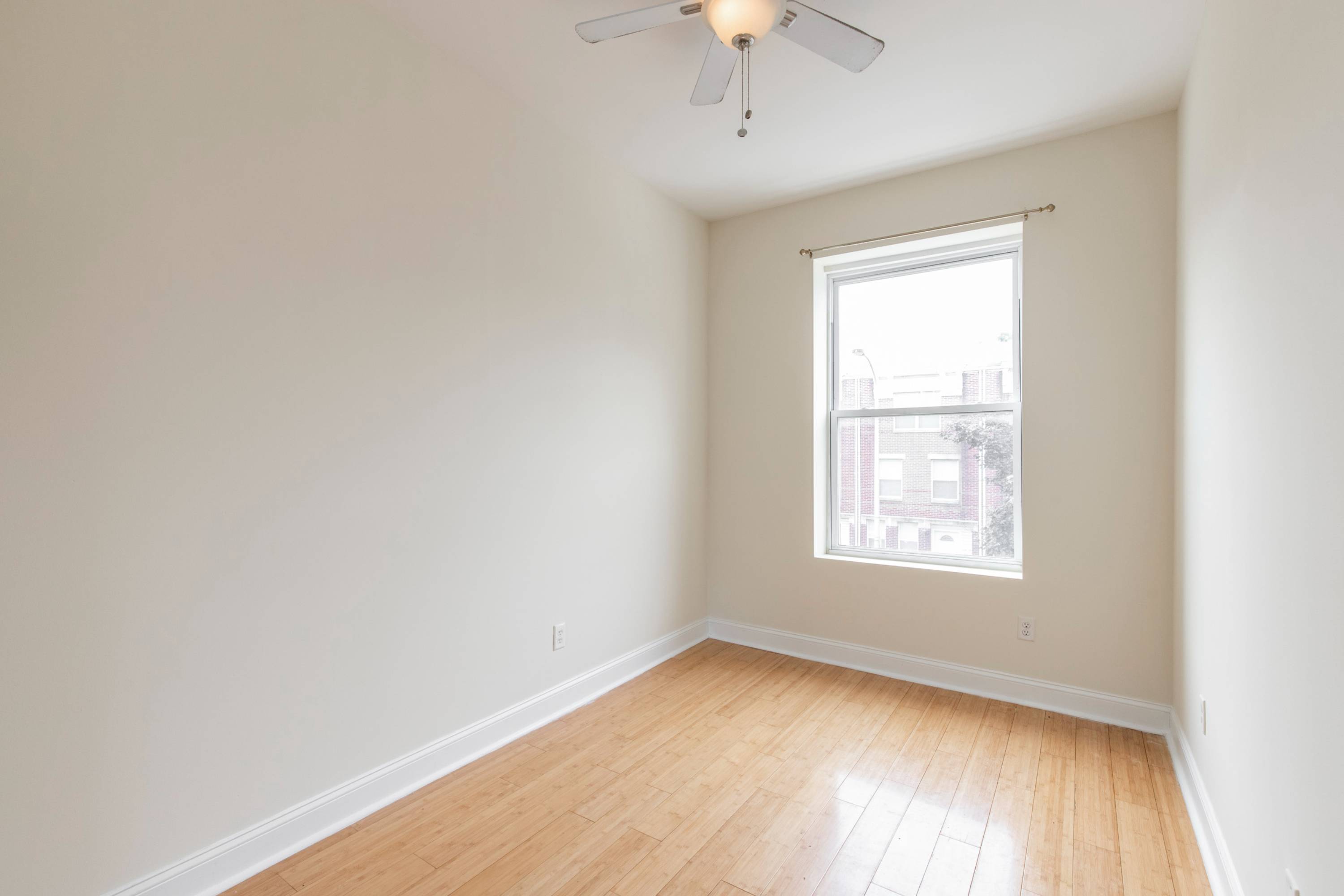 1619 DIAMOND ST Unit 2