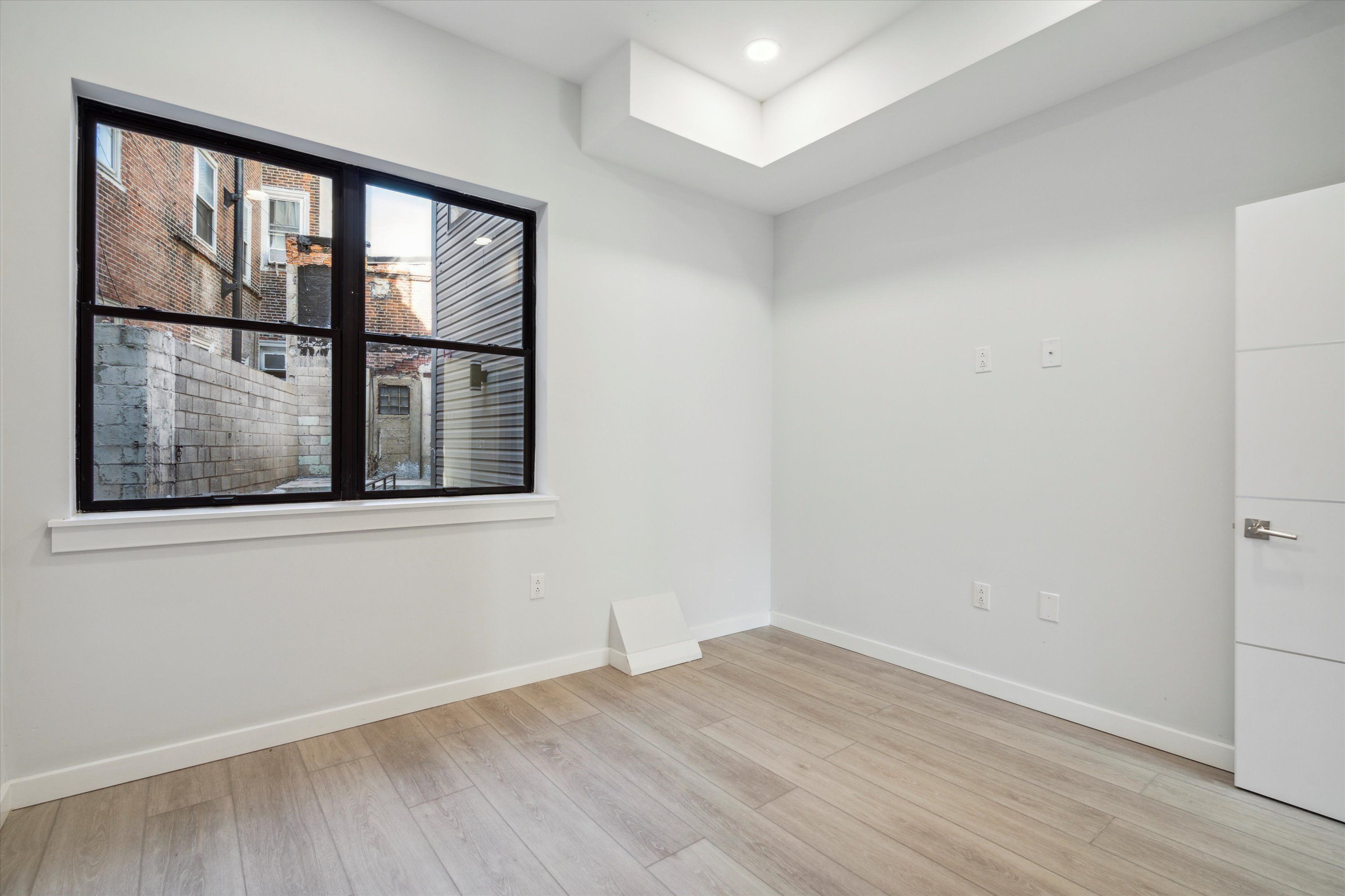 3804 Lancaster Ave Unit 101