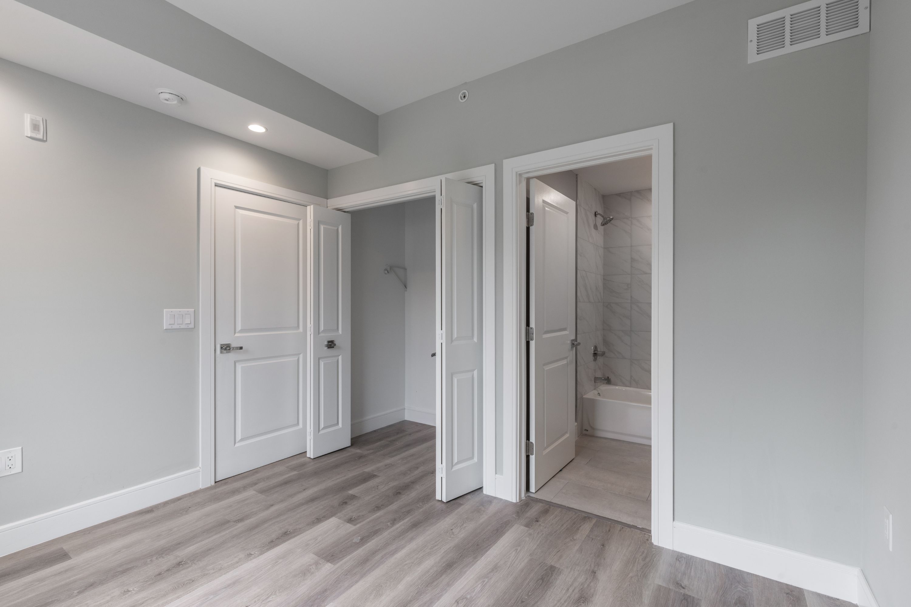 1222 N Marshall ST Unit 105