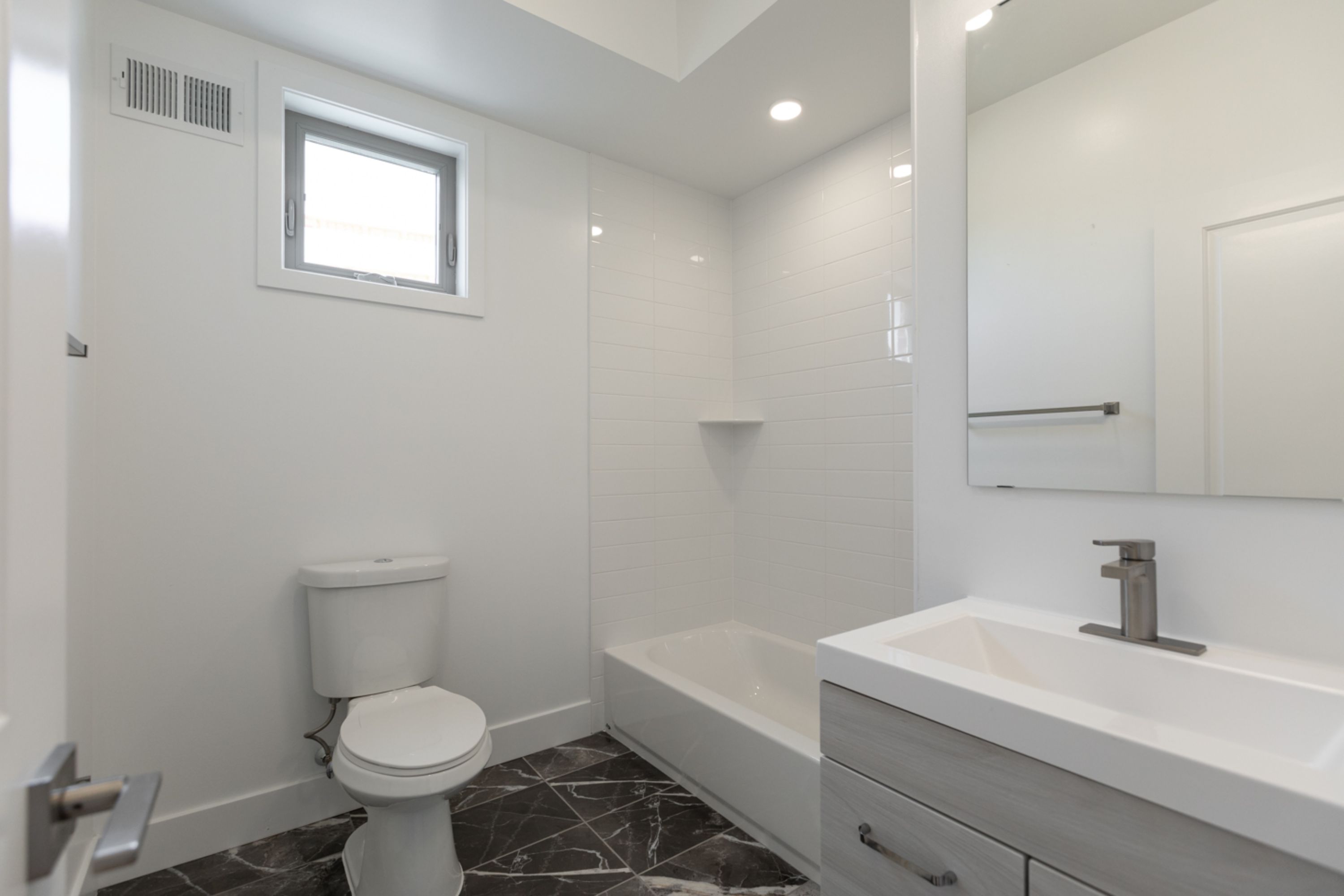 505 W Norris St Unit 2