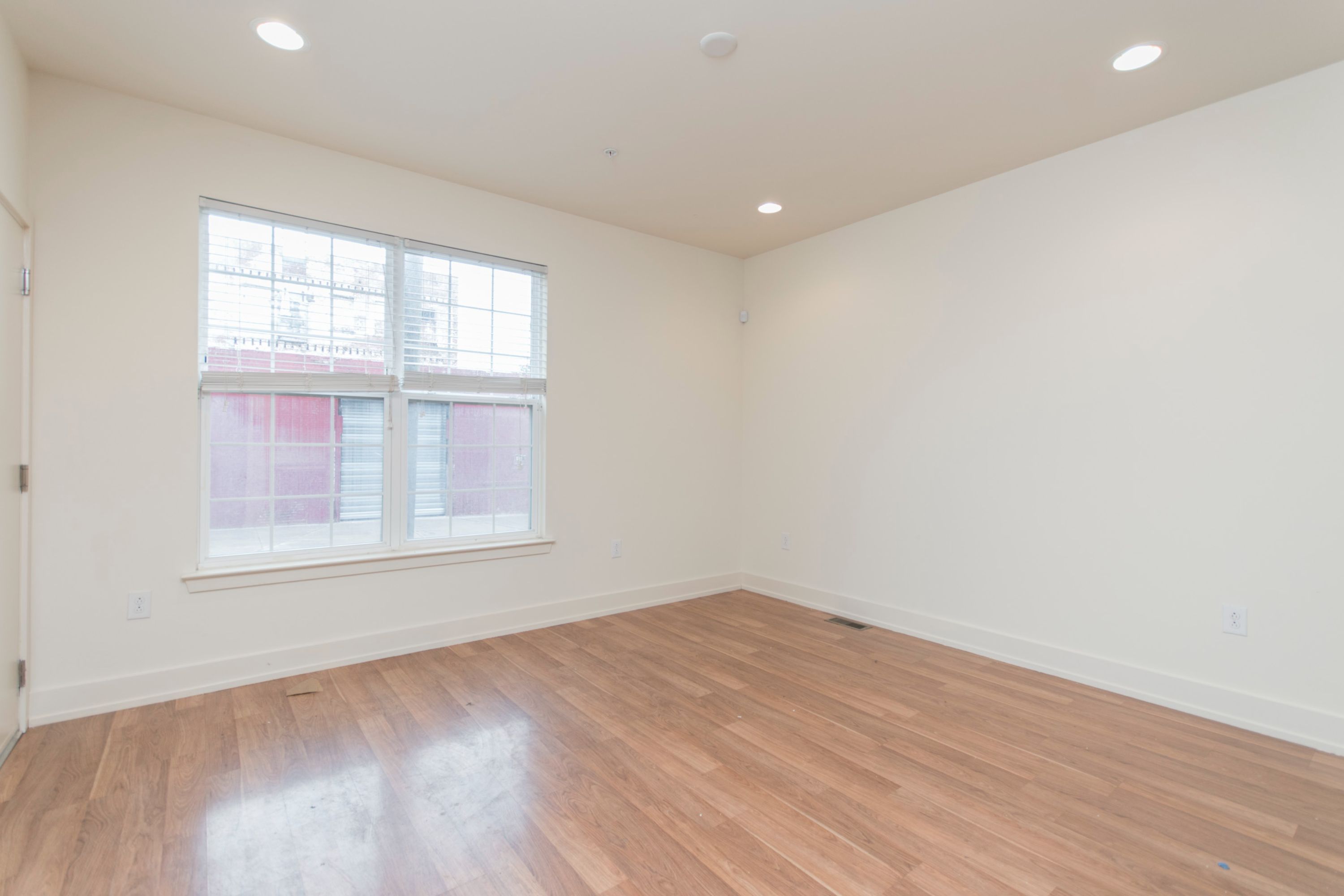 697 W BERKS ST Unit 1