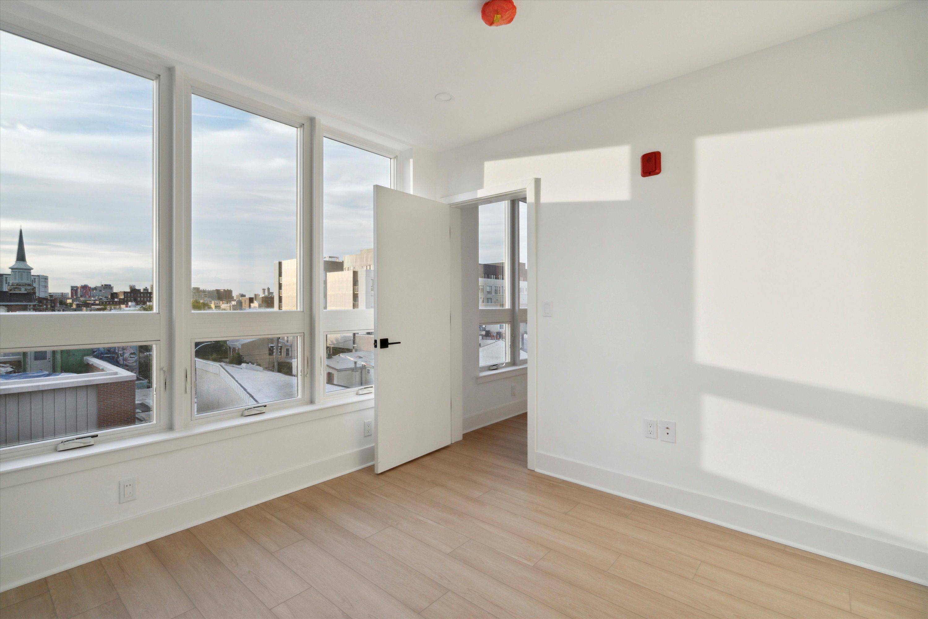 1643 N 2ND ST Unit 402