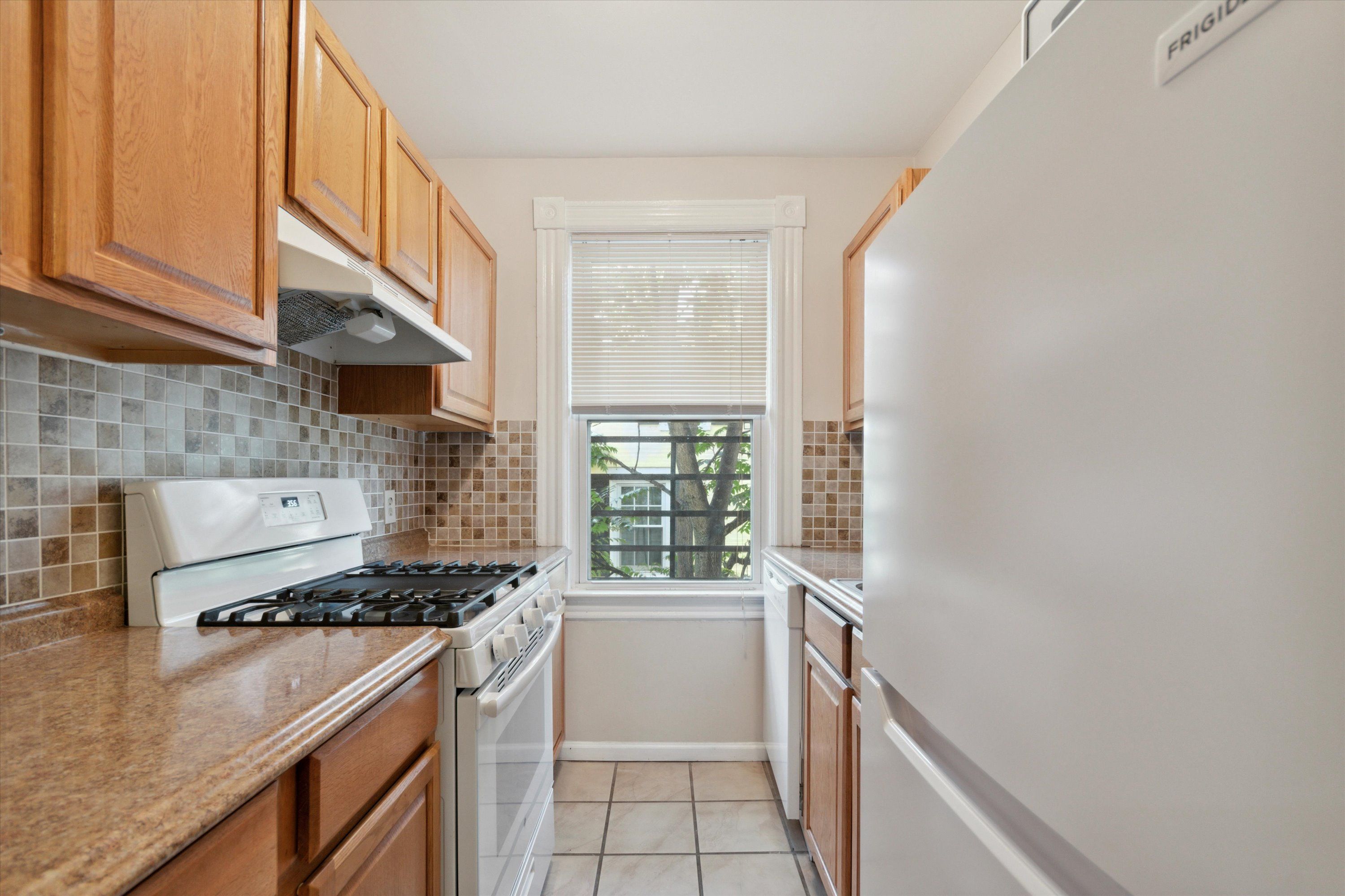 272 Nassau St Unit 3