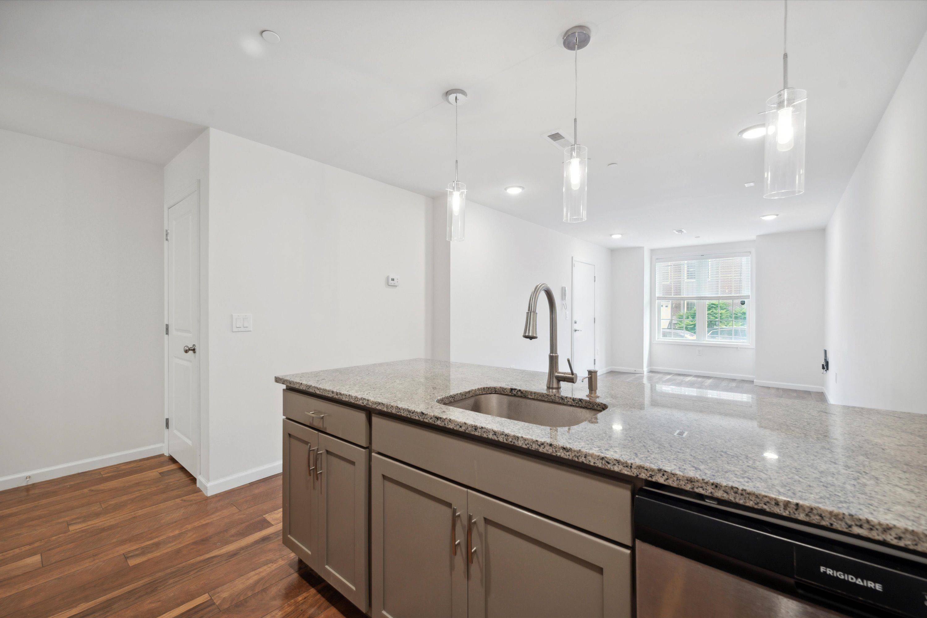 4614 Sansom St Unit 1