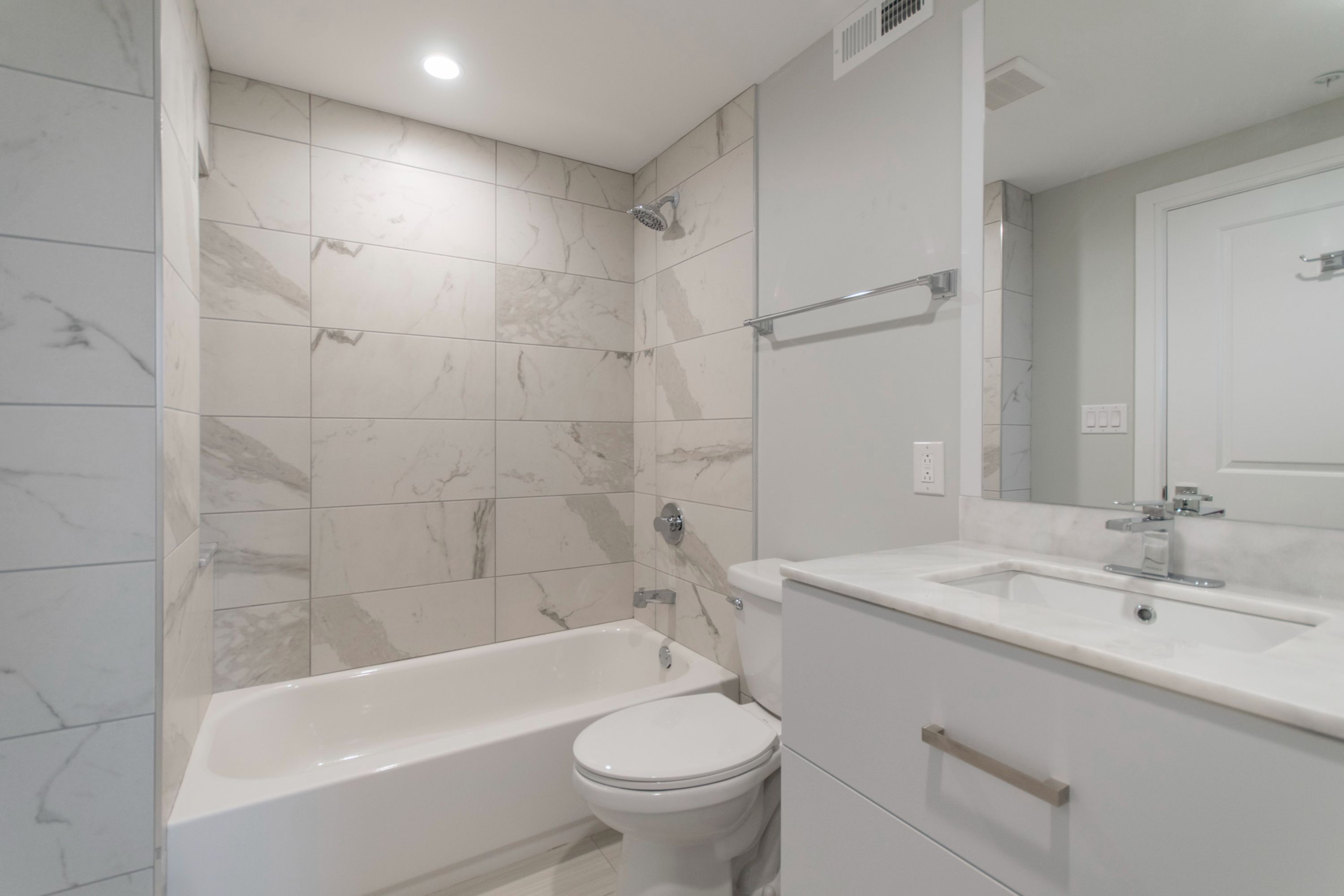 1133 E COLUMBIA AVE Unit 307