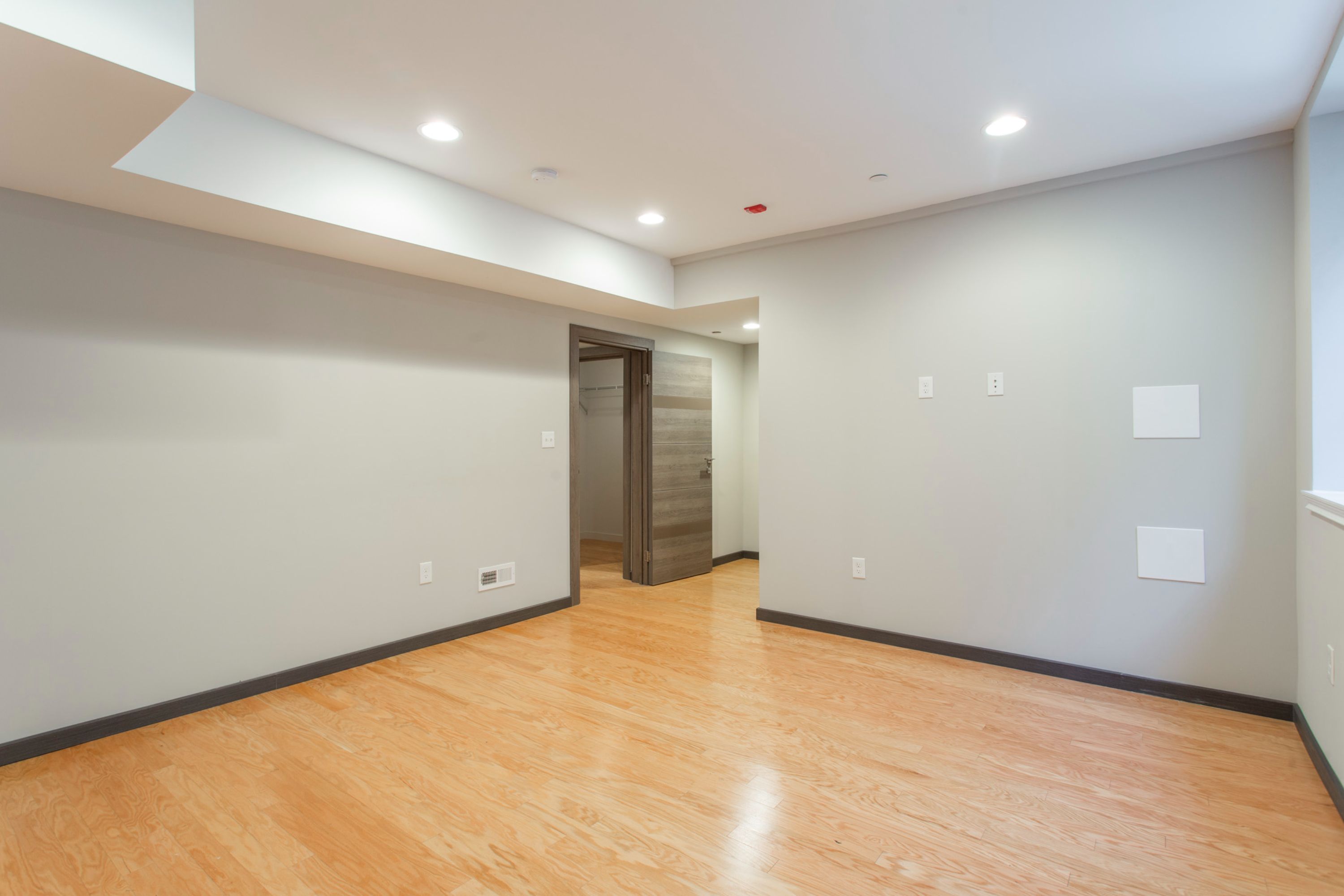 2549-51 MONTROSE ST Unit A