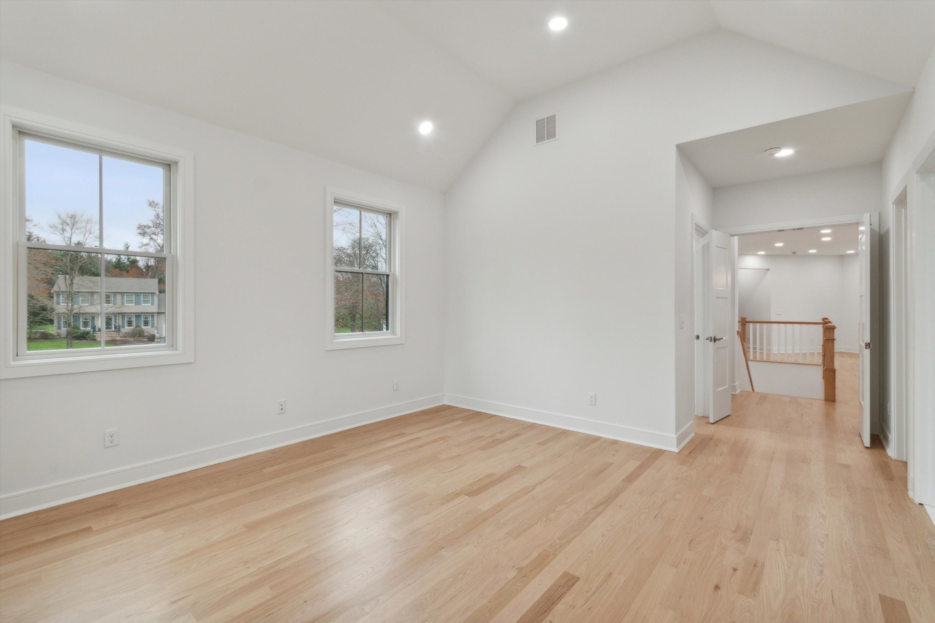 35 Sycamore Pl