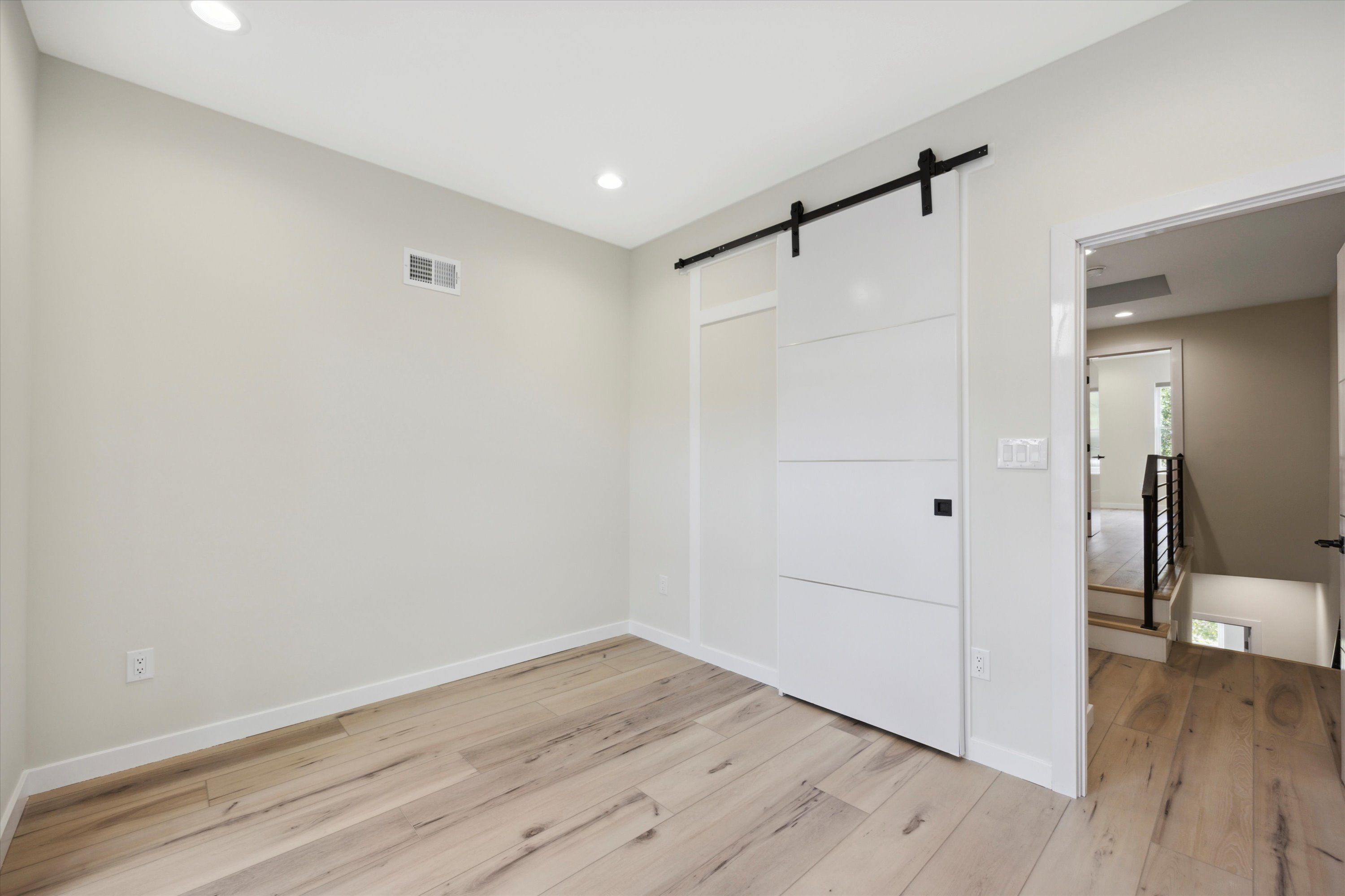 3923 BALTIMORE AVE Unit 2