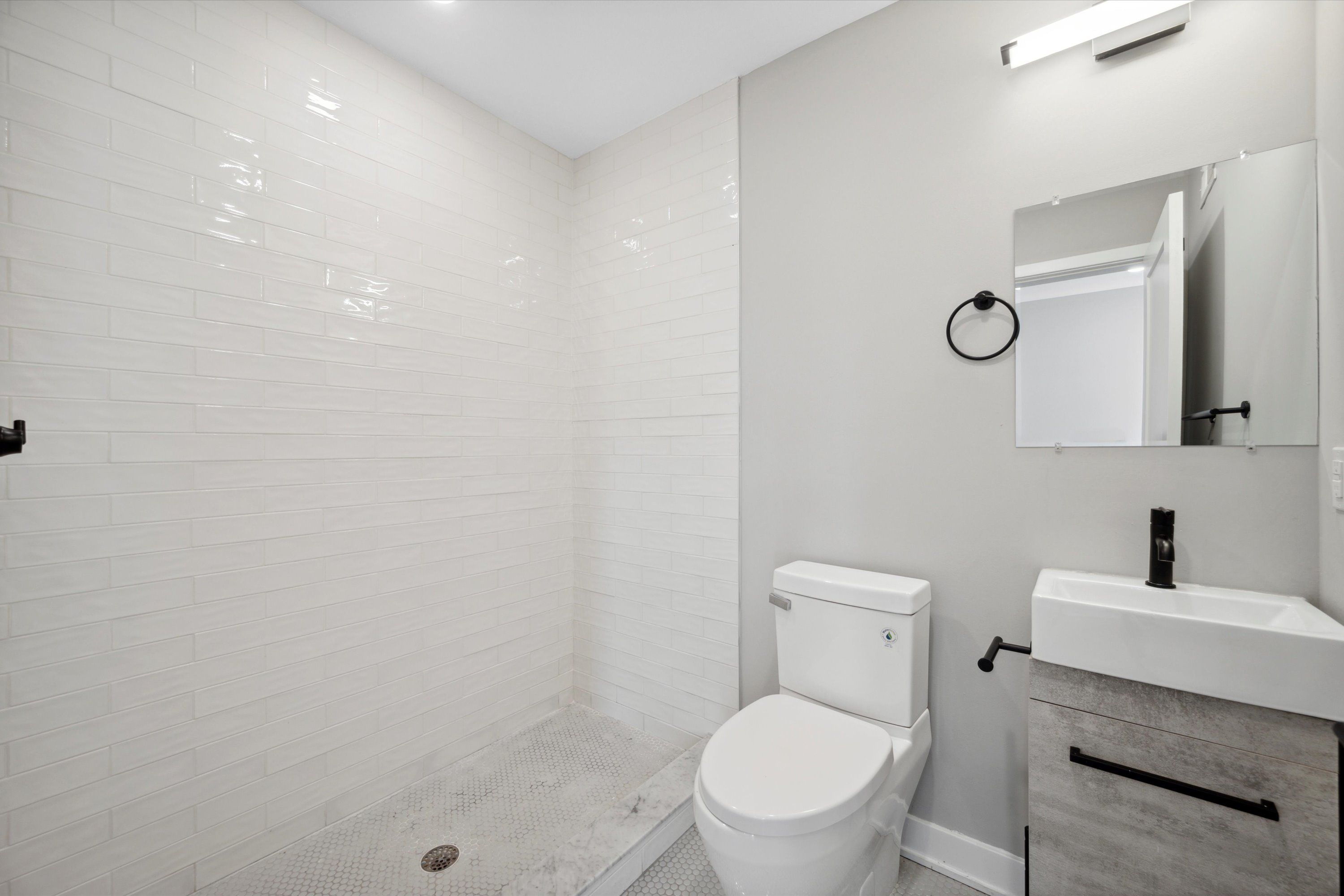 1841-43 N Gratz ST Unit C3