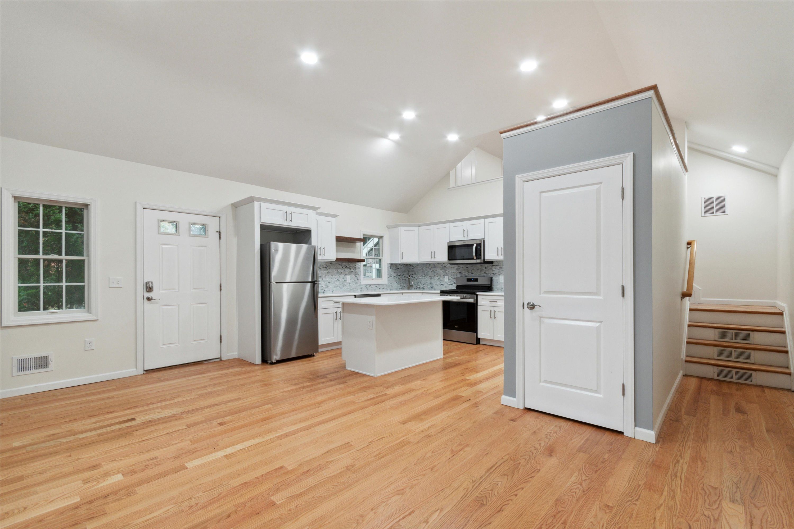 3 Princeton Ave