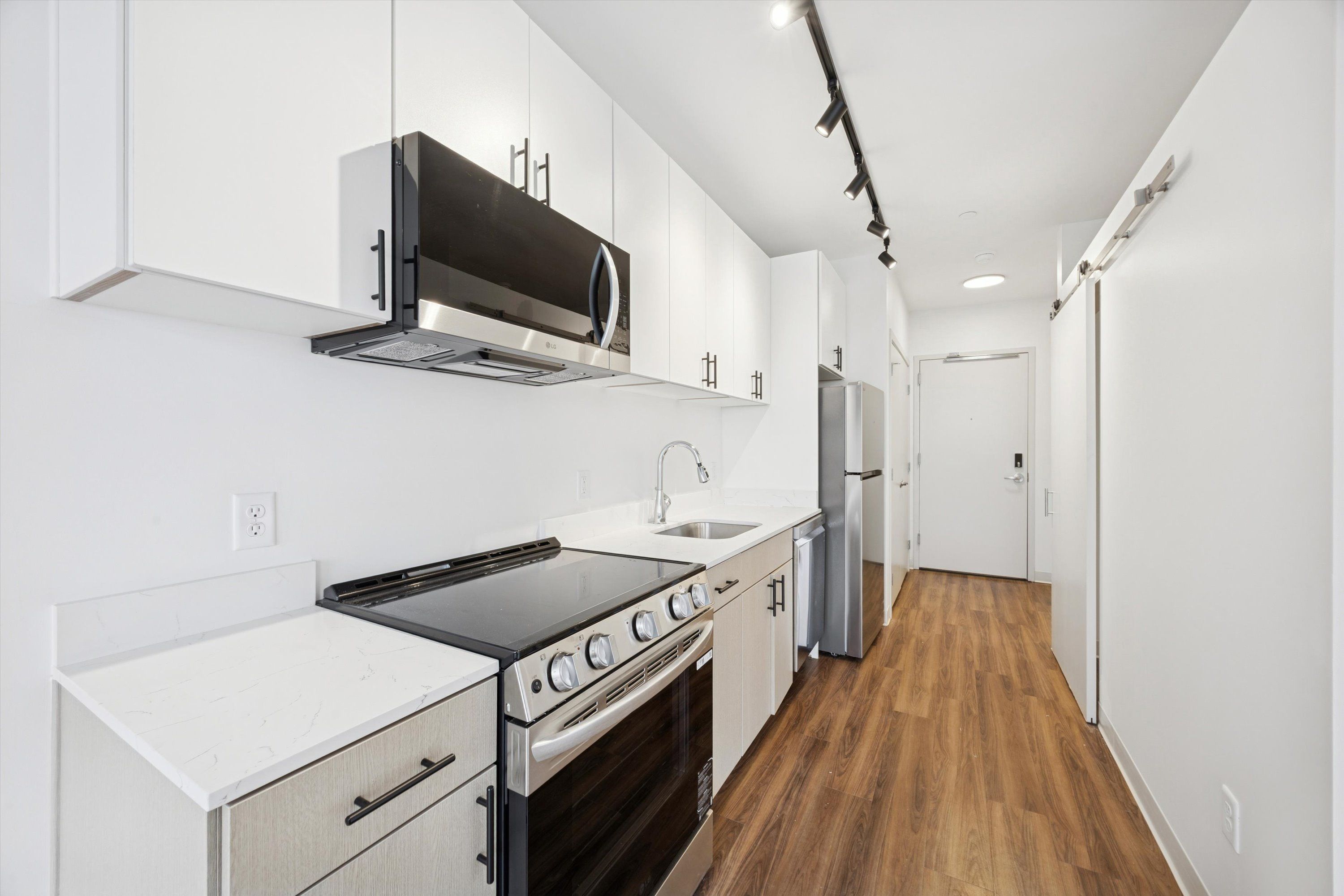 4240 Chestnut St Unit 710