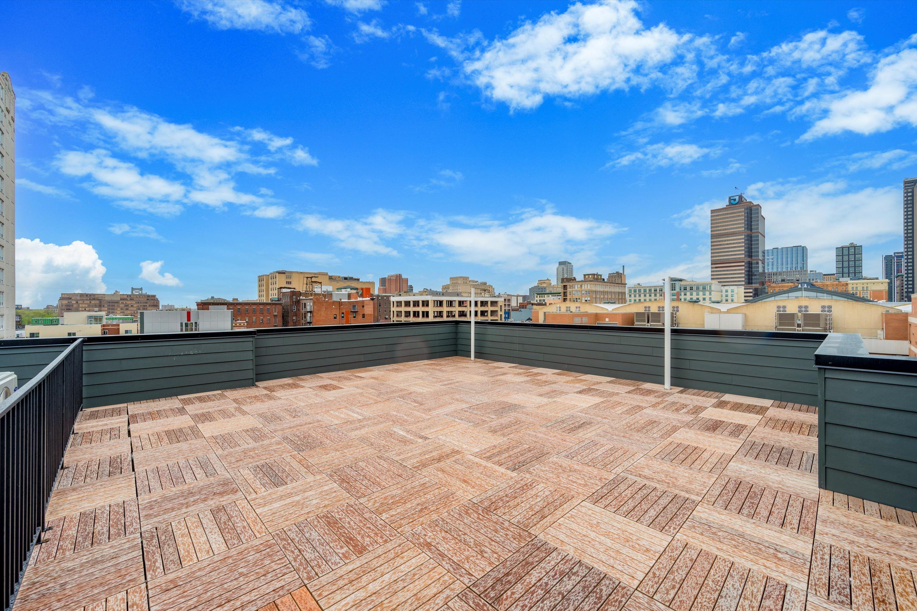 225 N 12TH ST Unit 603