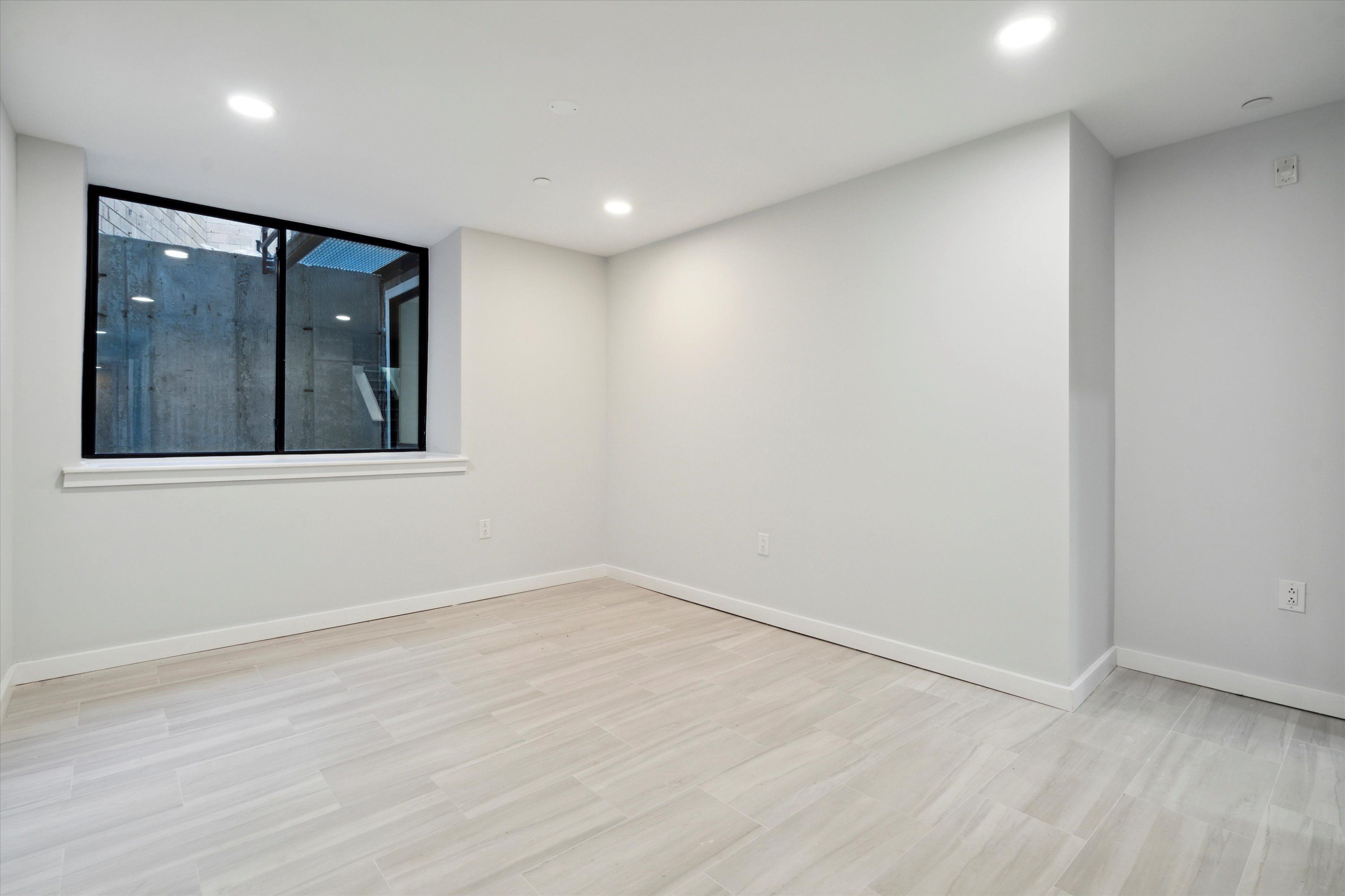 3804 Lancaster Ave Unit 101