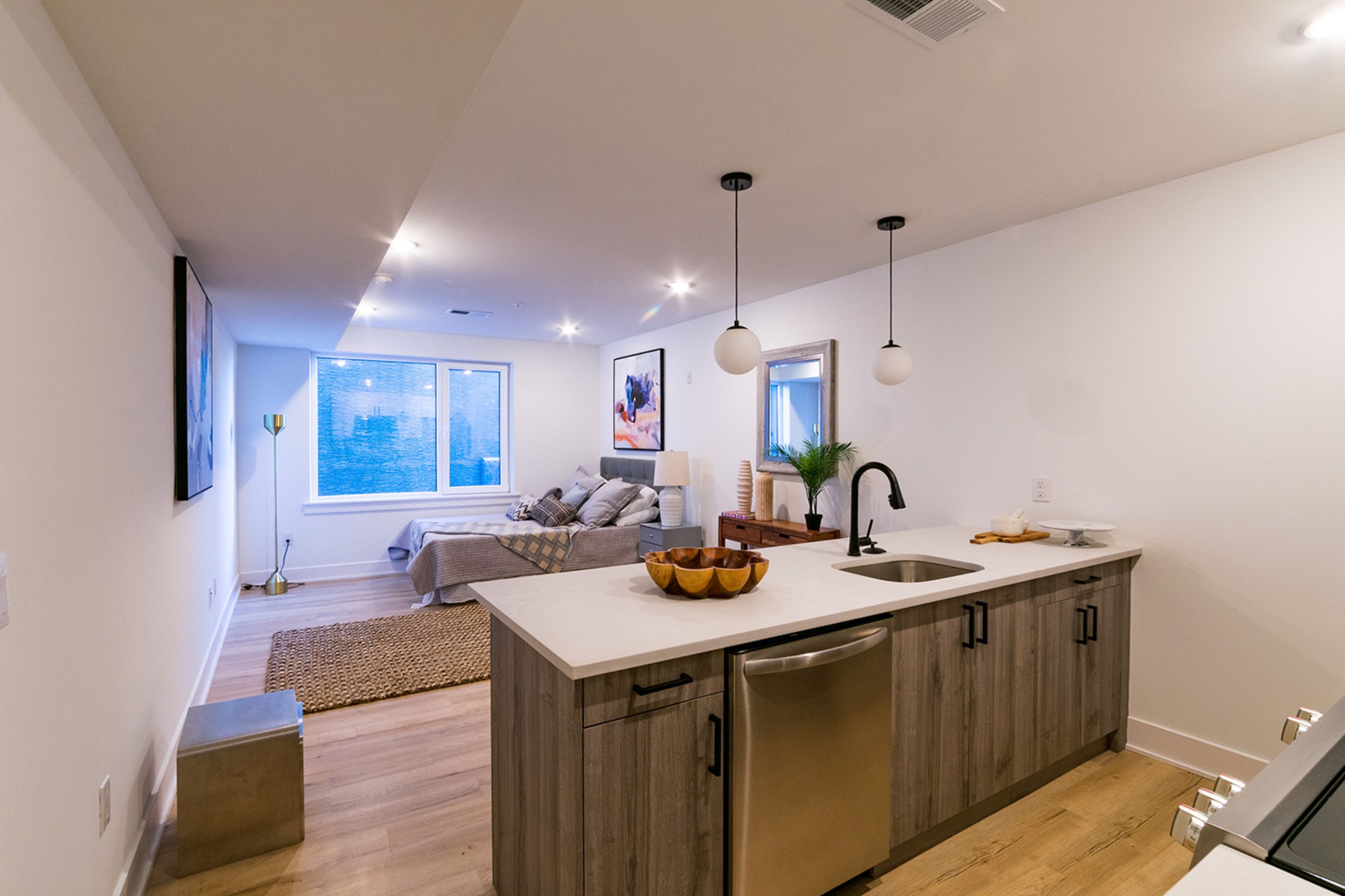 629 W GIRARD AVE Unit 304