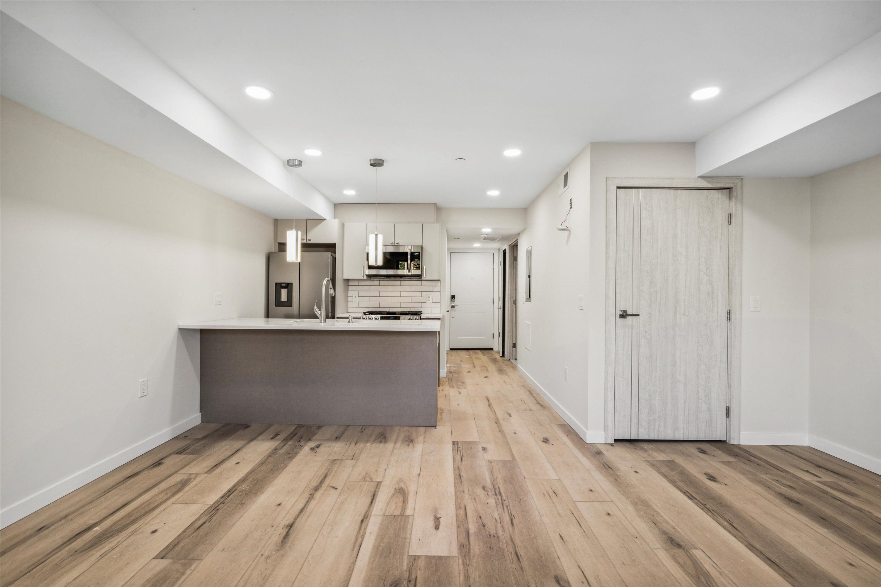 3804 Lancaster Ave Unit 203