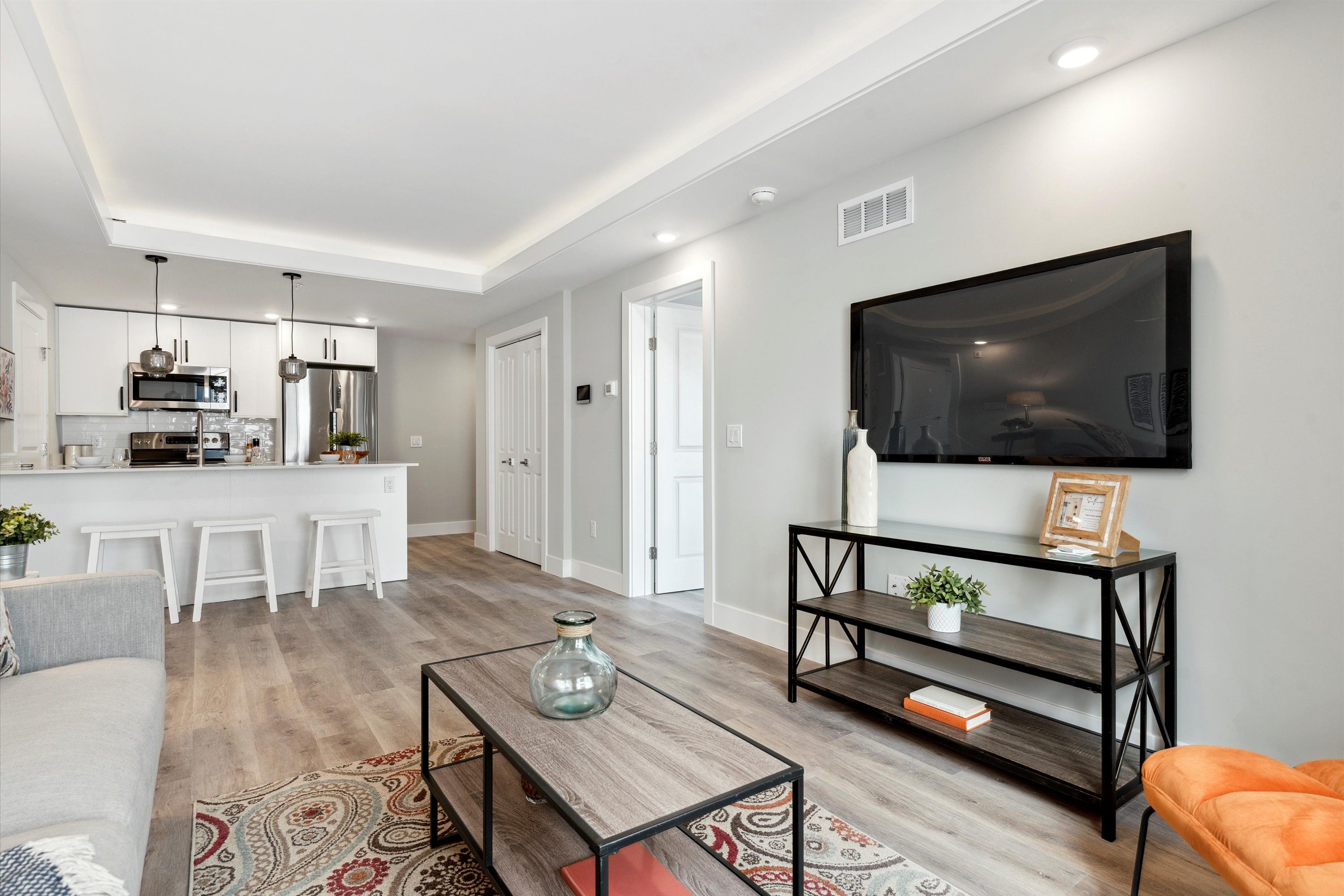 1223 N 7th St Unit 208