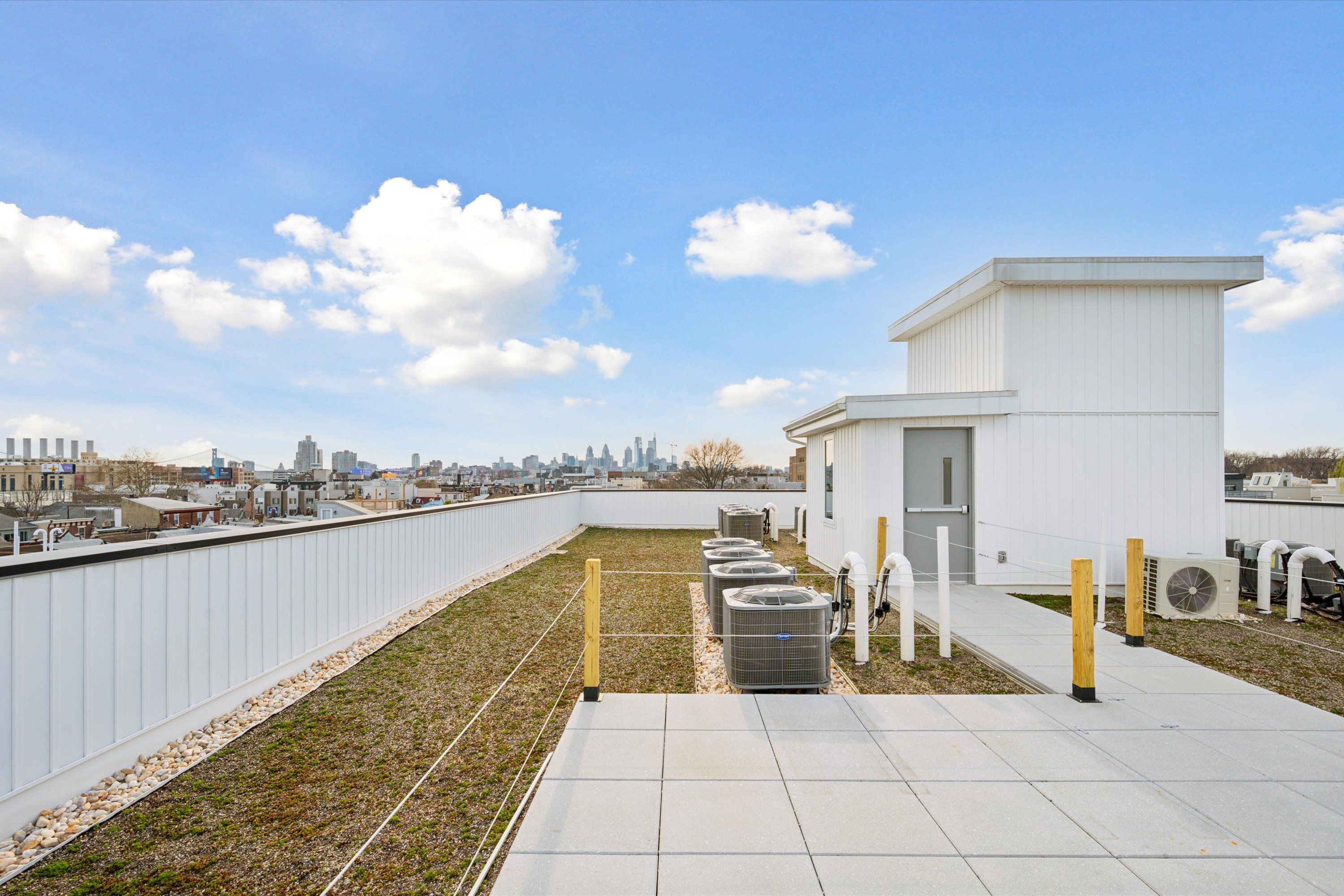 1221 E Fletcher St Unit 107