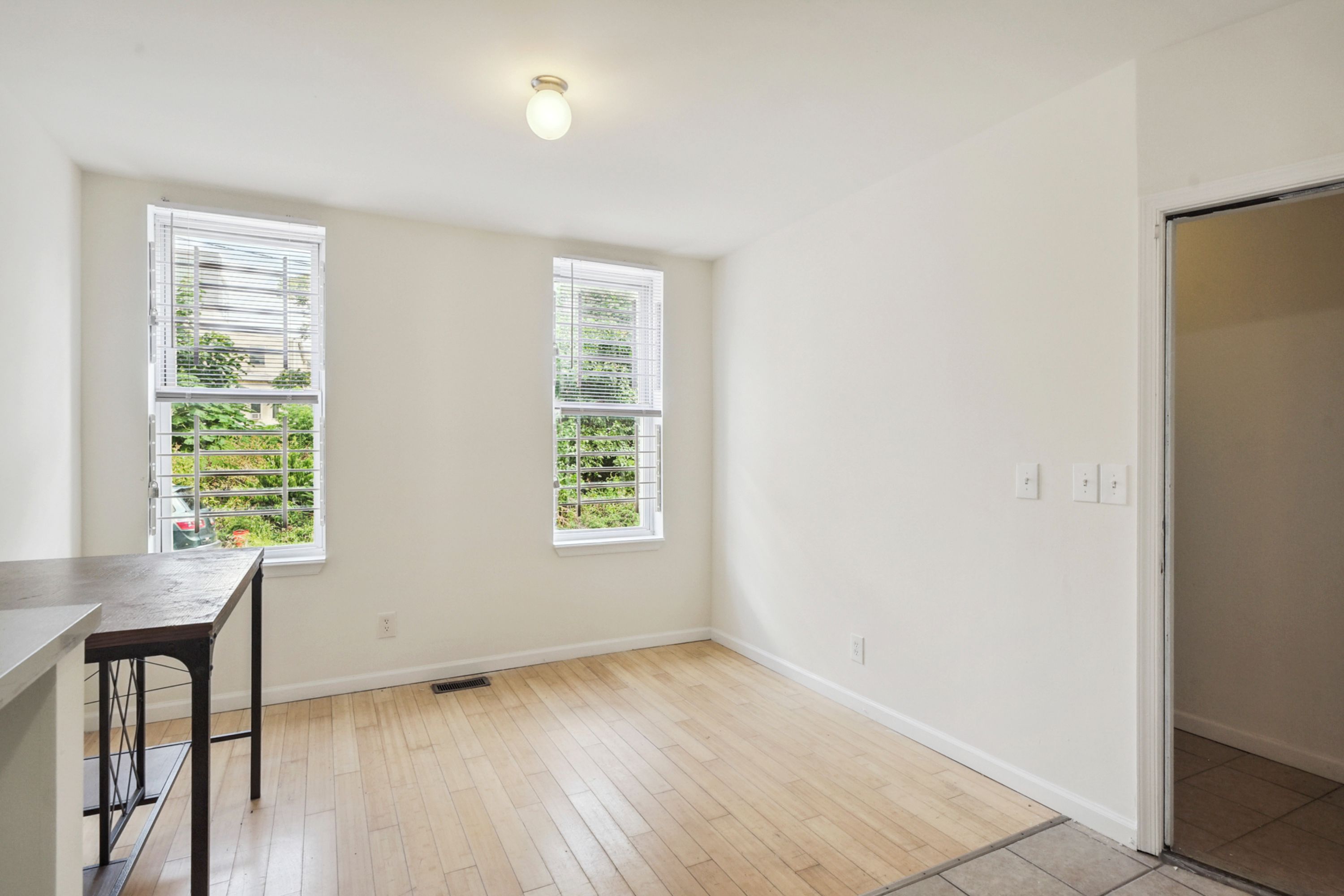 1616 WILLINGTON ST Unit 1