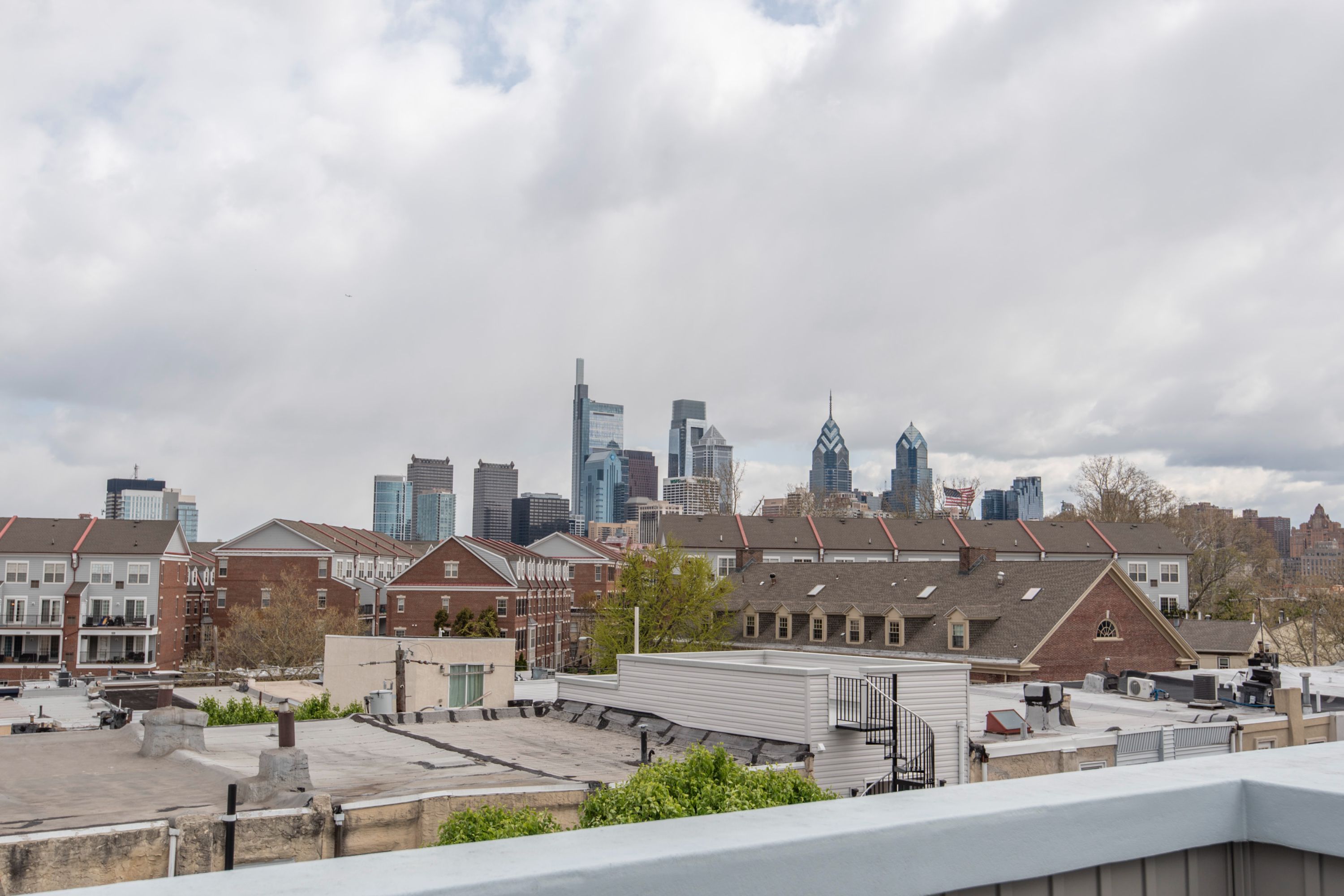 2545-47 MONTROSE ST Unit B