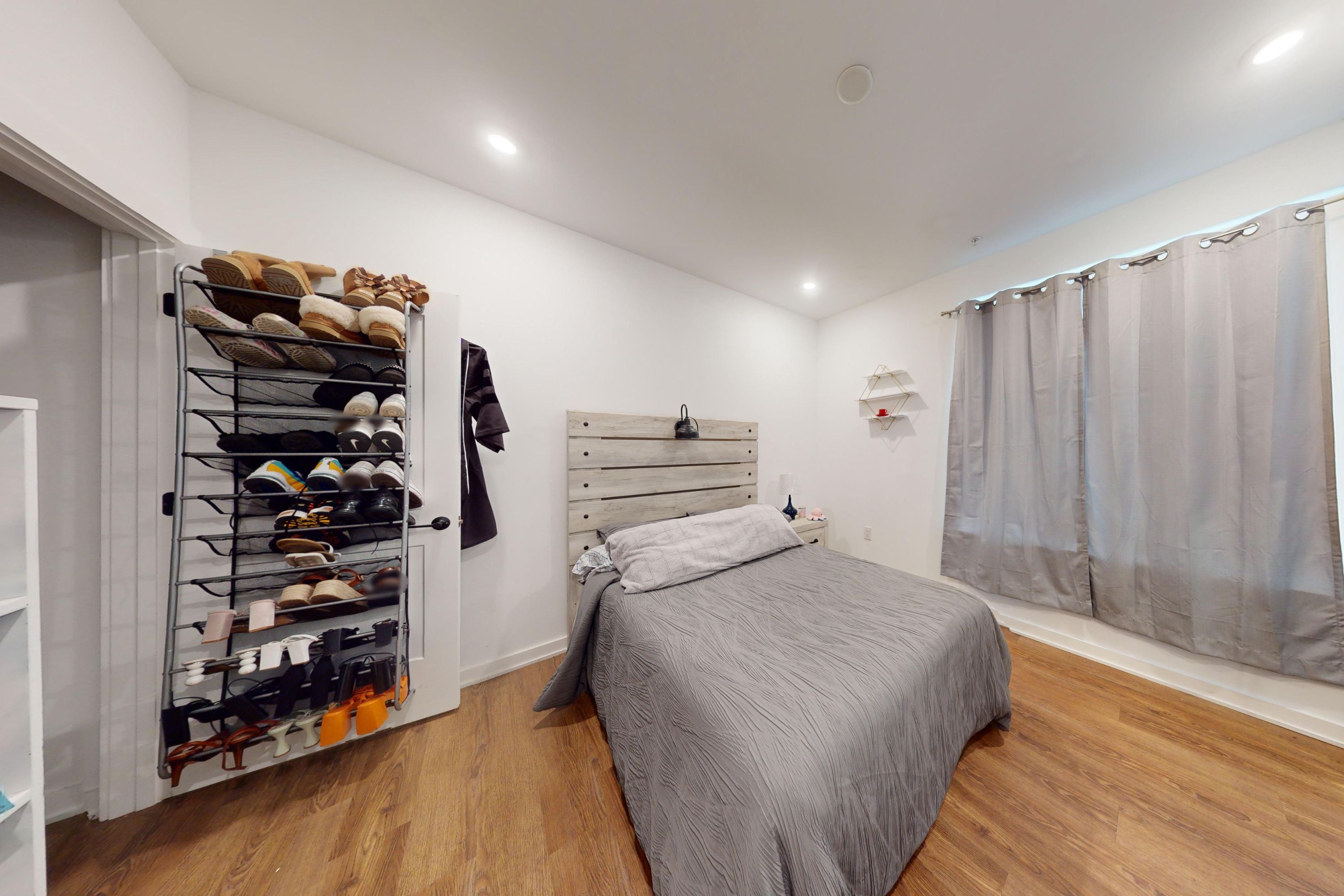 2421 MASCHER ST Unit 102