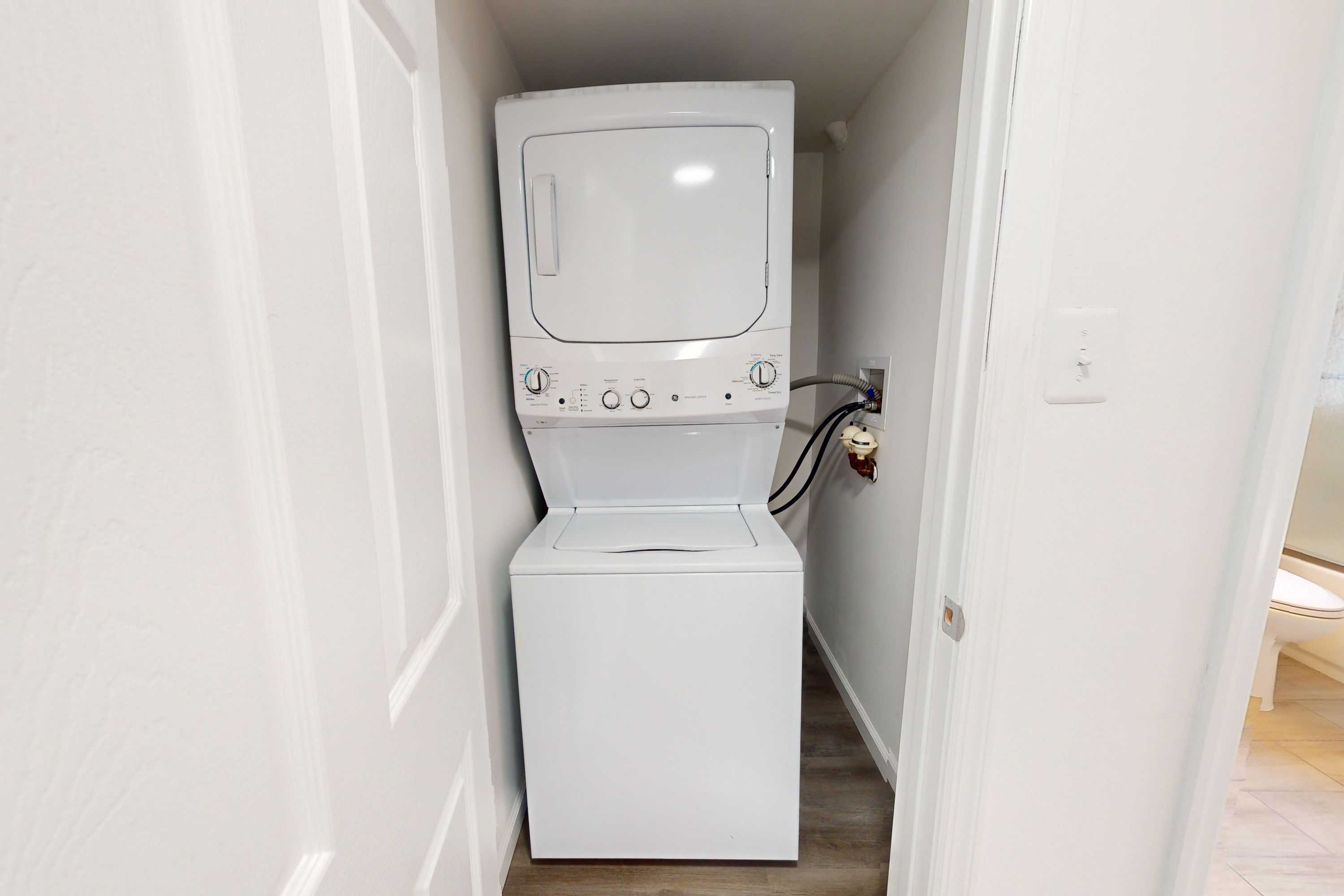 152 NASSAU ST Unit 2