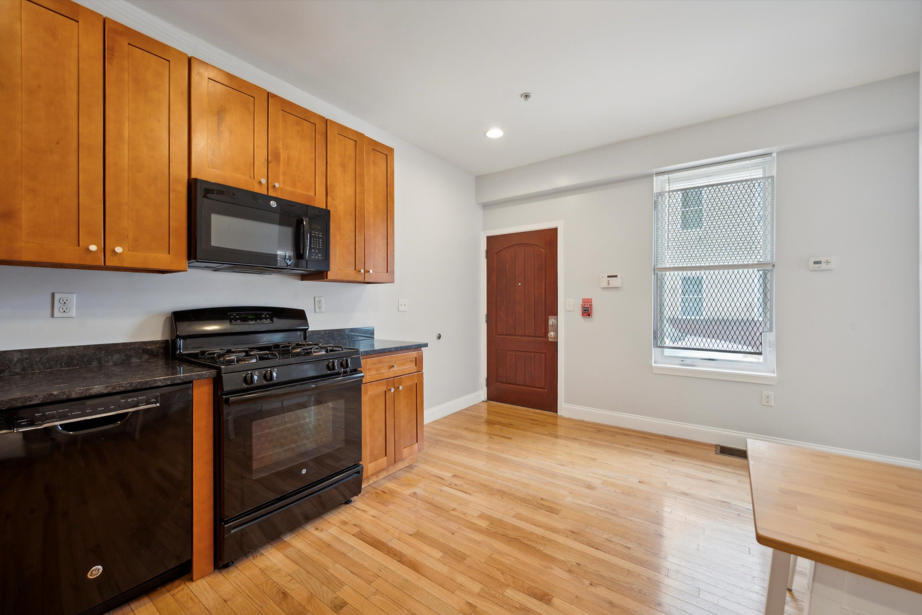 1921 N 18TH ST Unit 1F