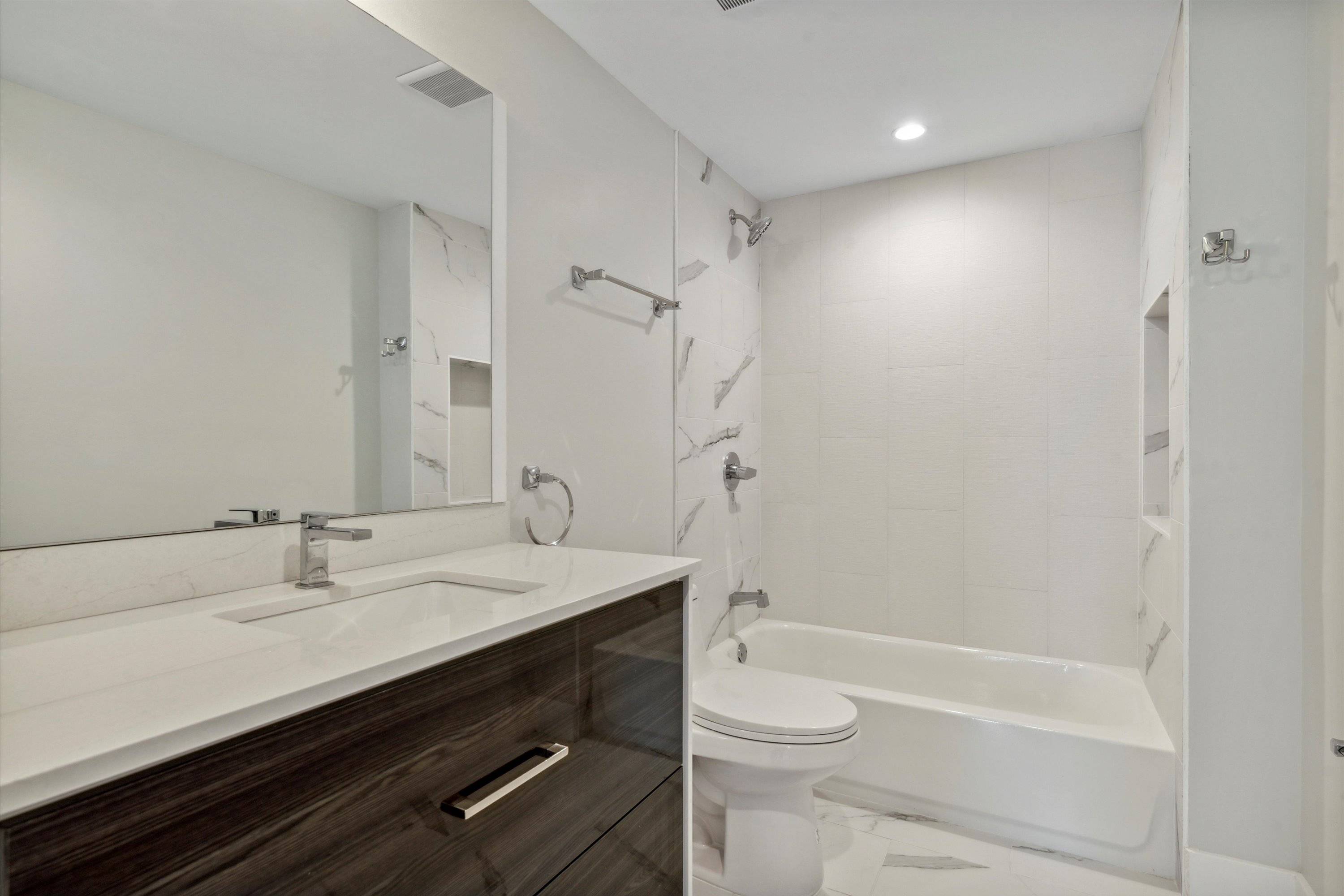 1223 N 7th St Unit 104