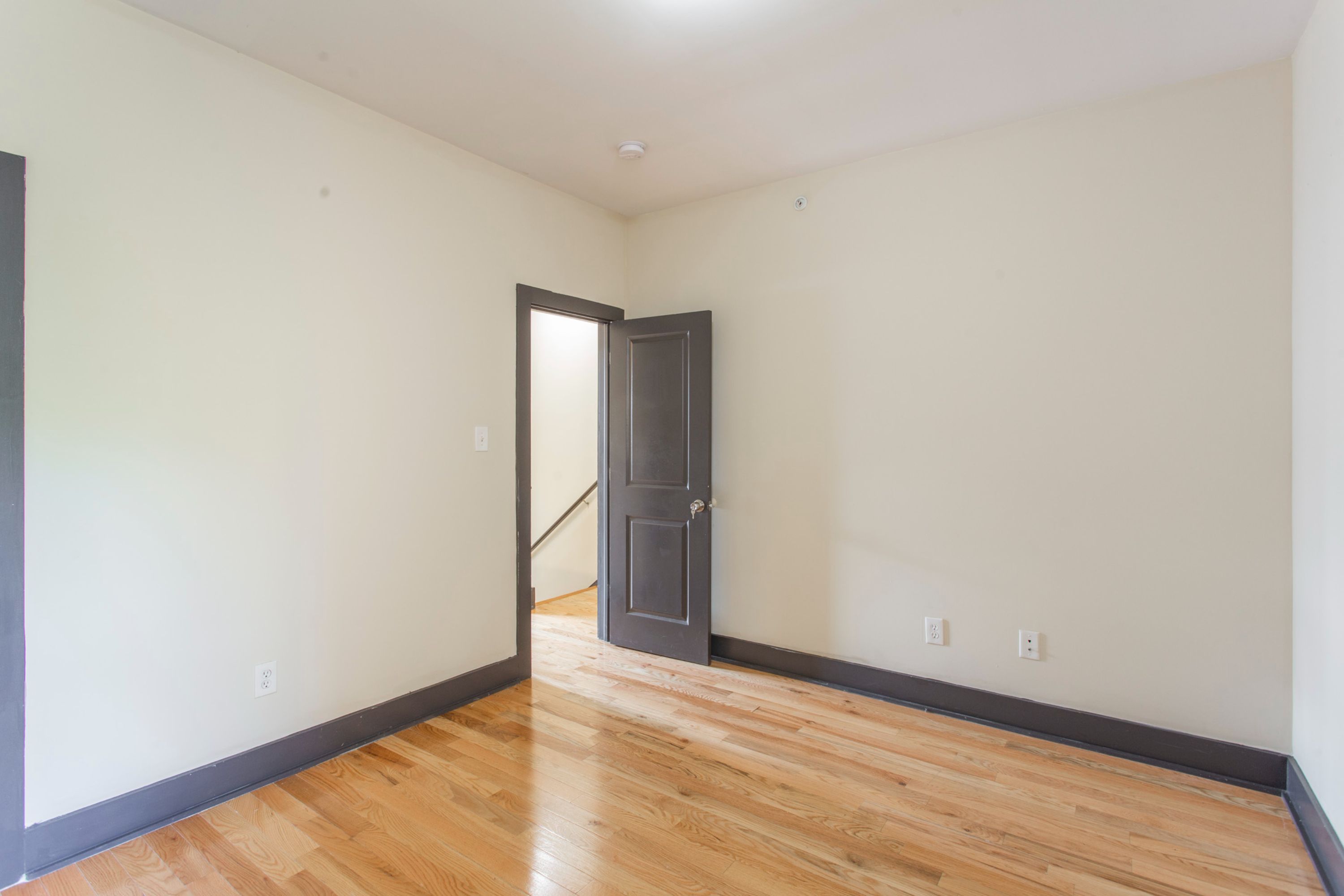 1707 ARLINGTON ST Unit B
