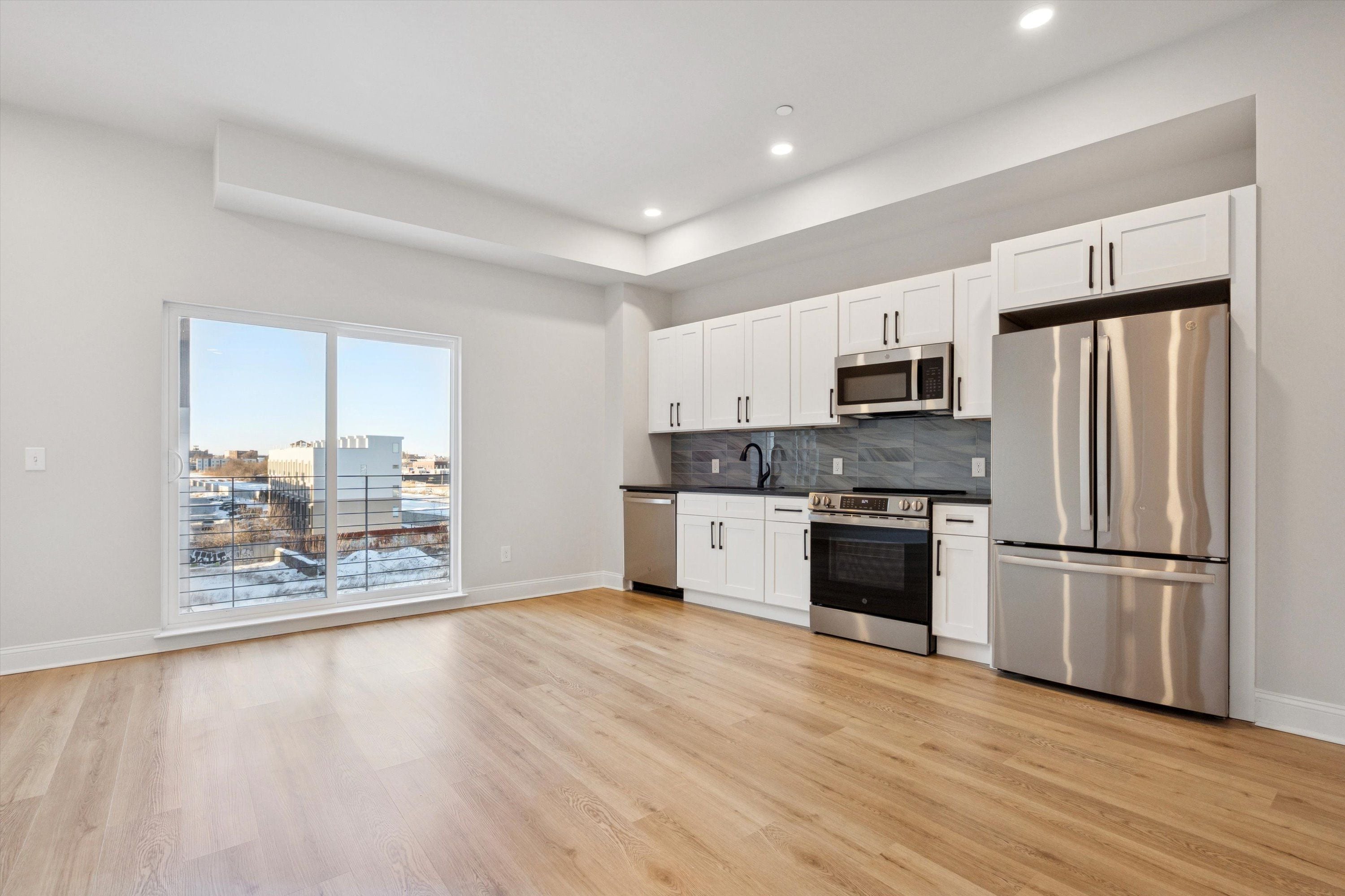 2153 E LEHIGH AVE Unit 604