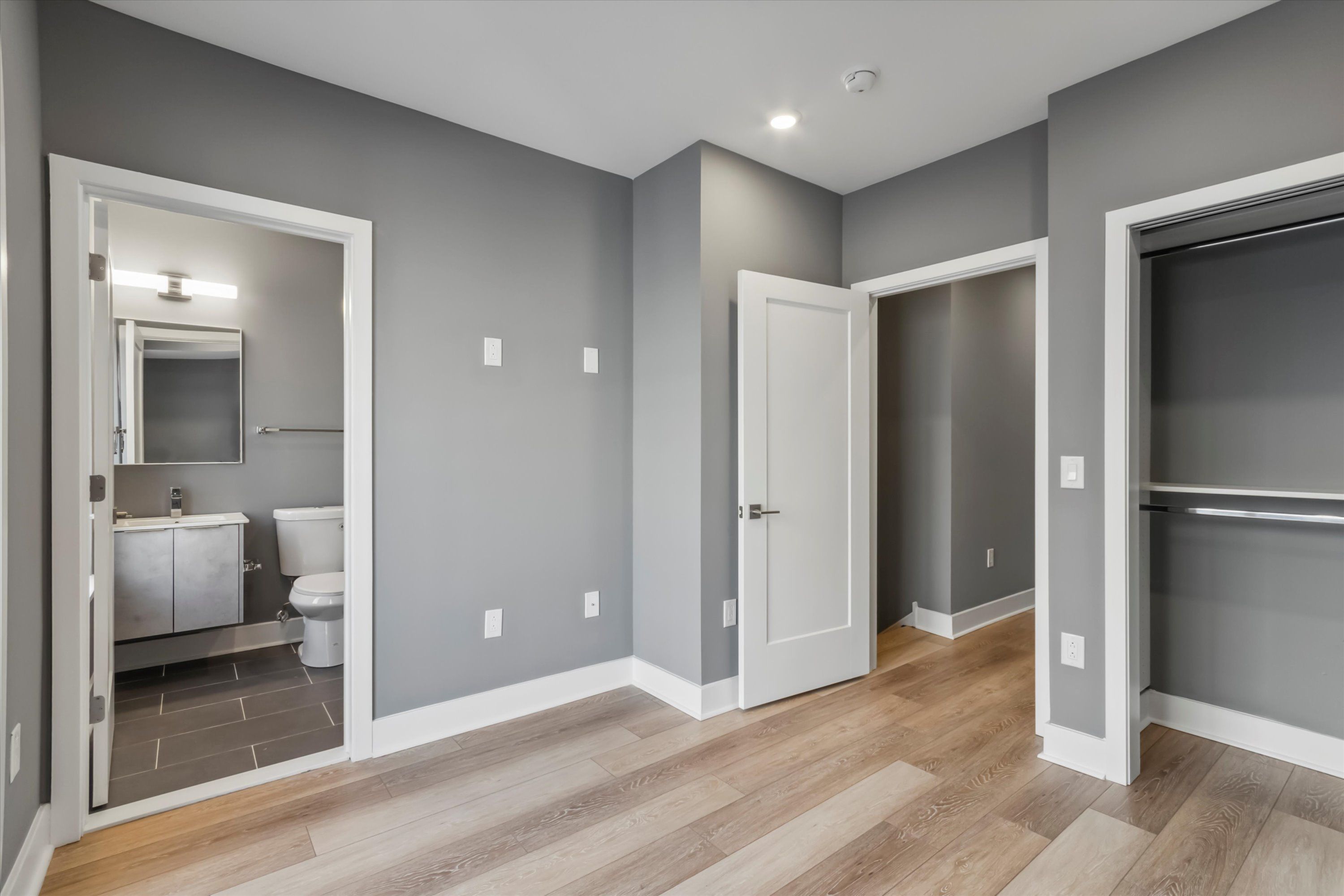 1615 POPLAR ST Unit 3