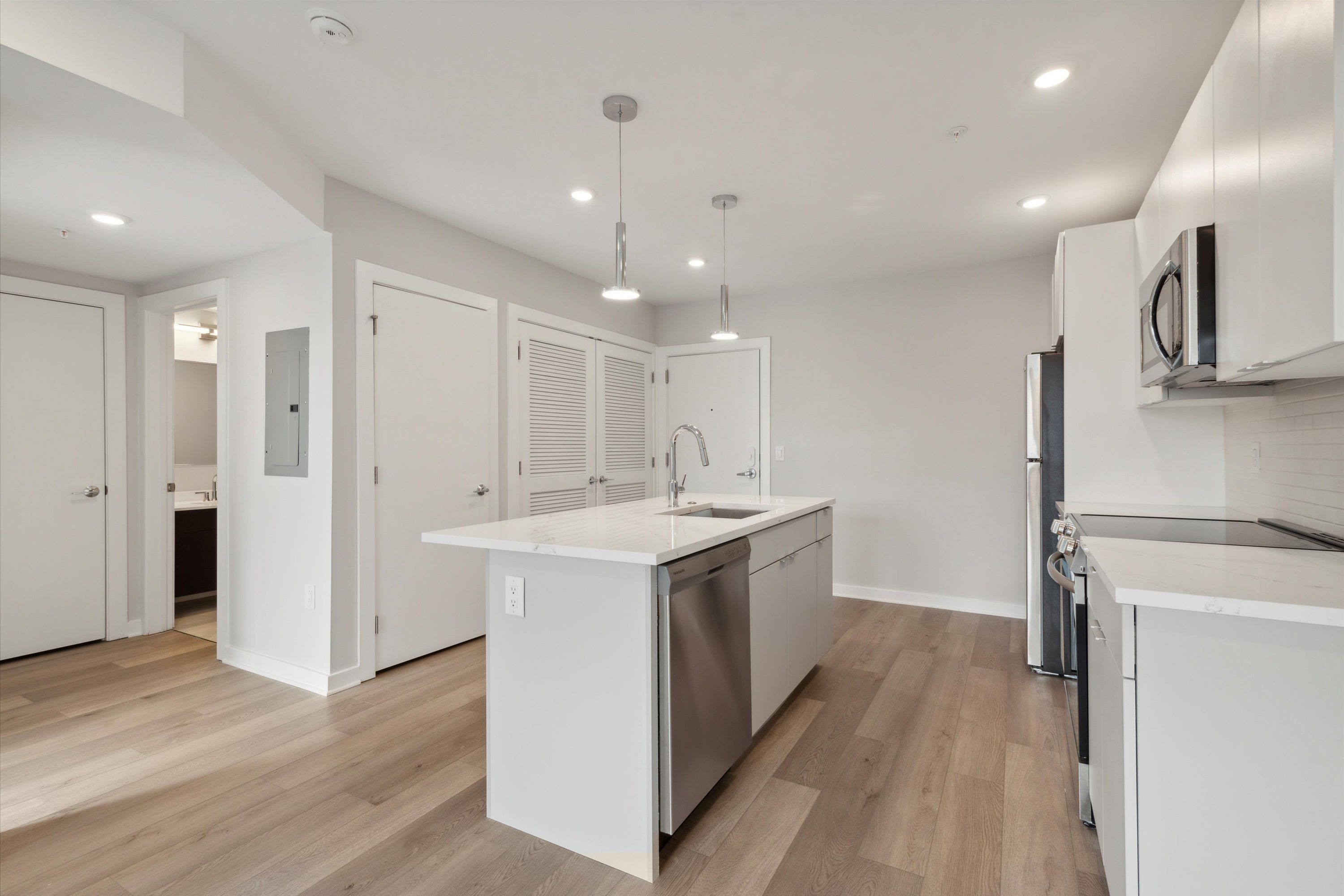3449 SCOTTS LANE Unit B424