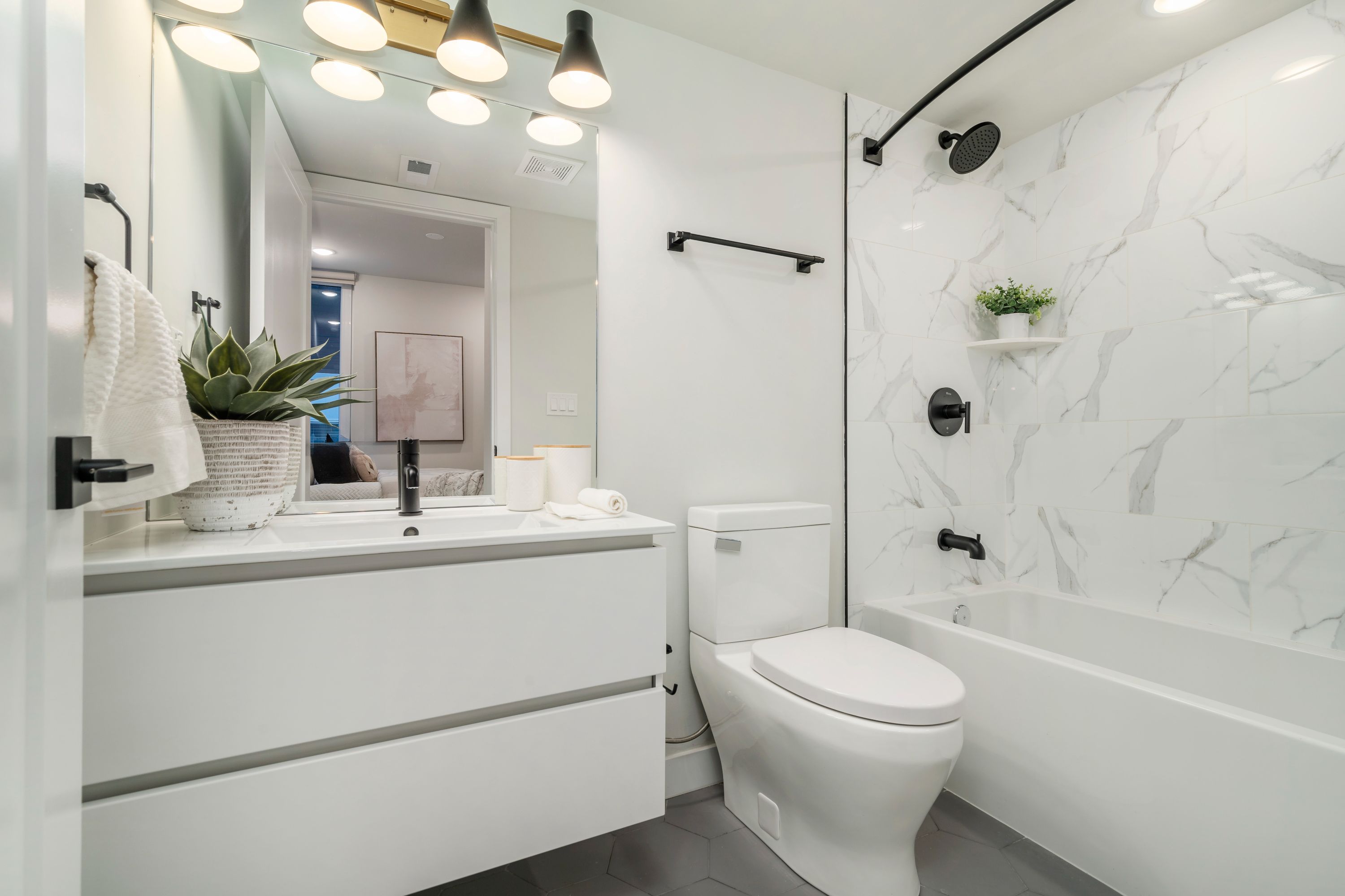1102 GERMANTOWN AVENUE Unit 607