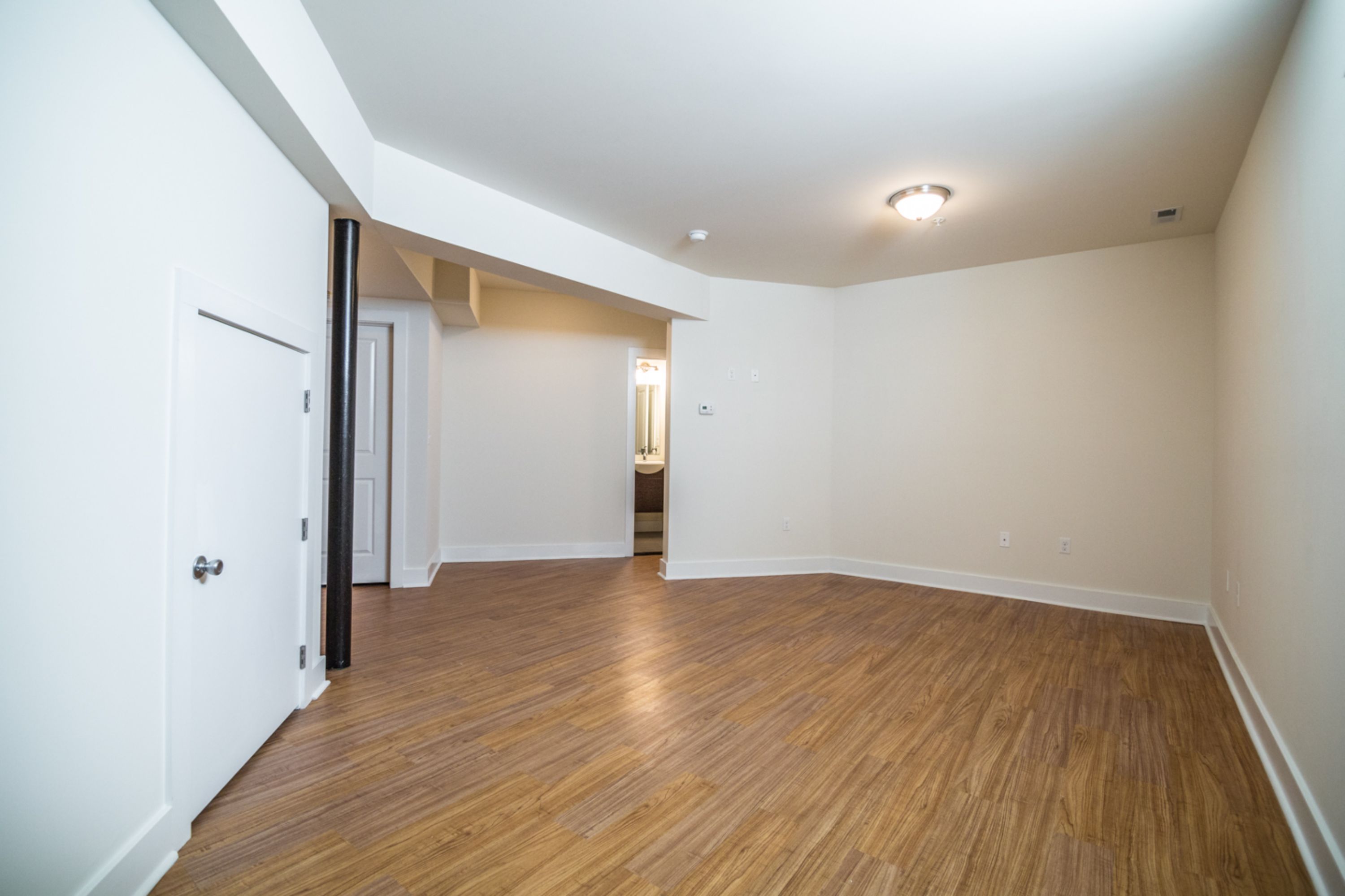 3842 LANCASTER AVE Unit 1