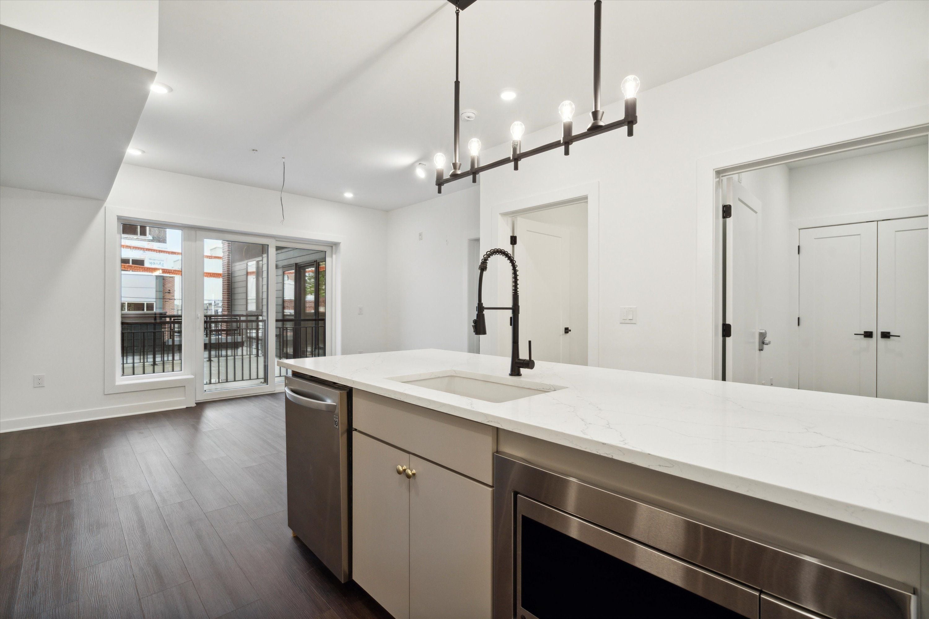 2636 E YORK ST Unit 208