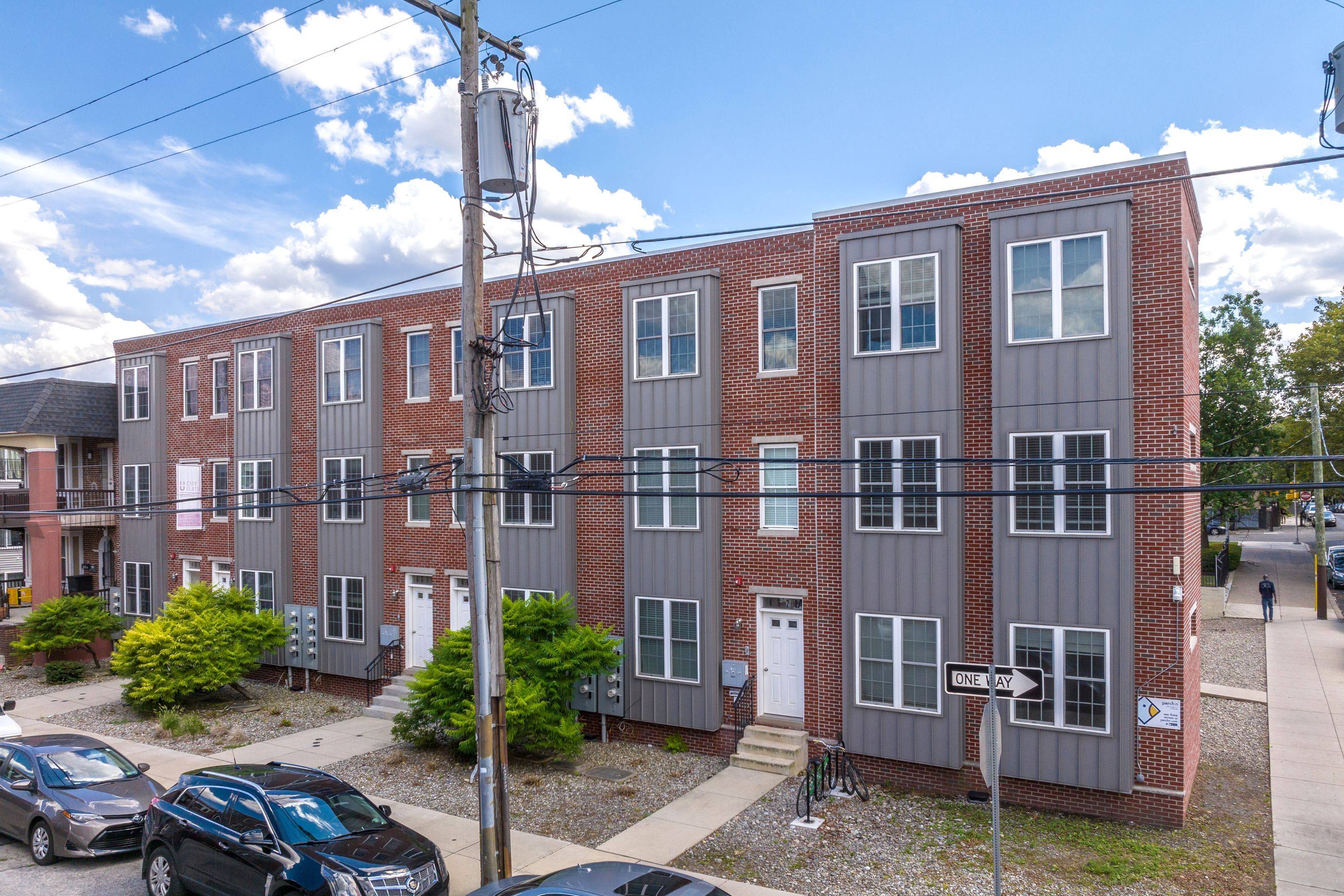 4614 Sansom St Unit 1