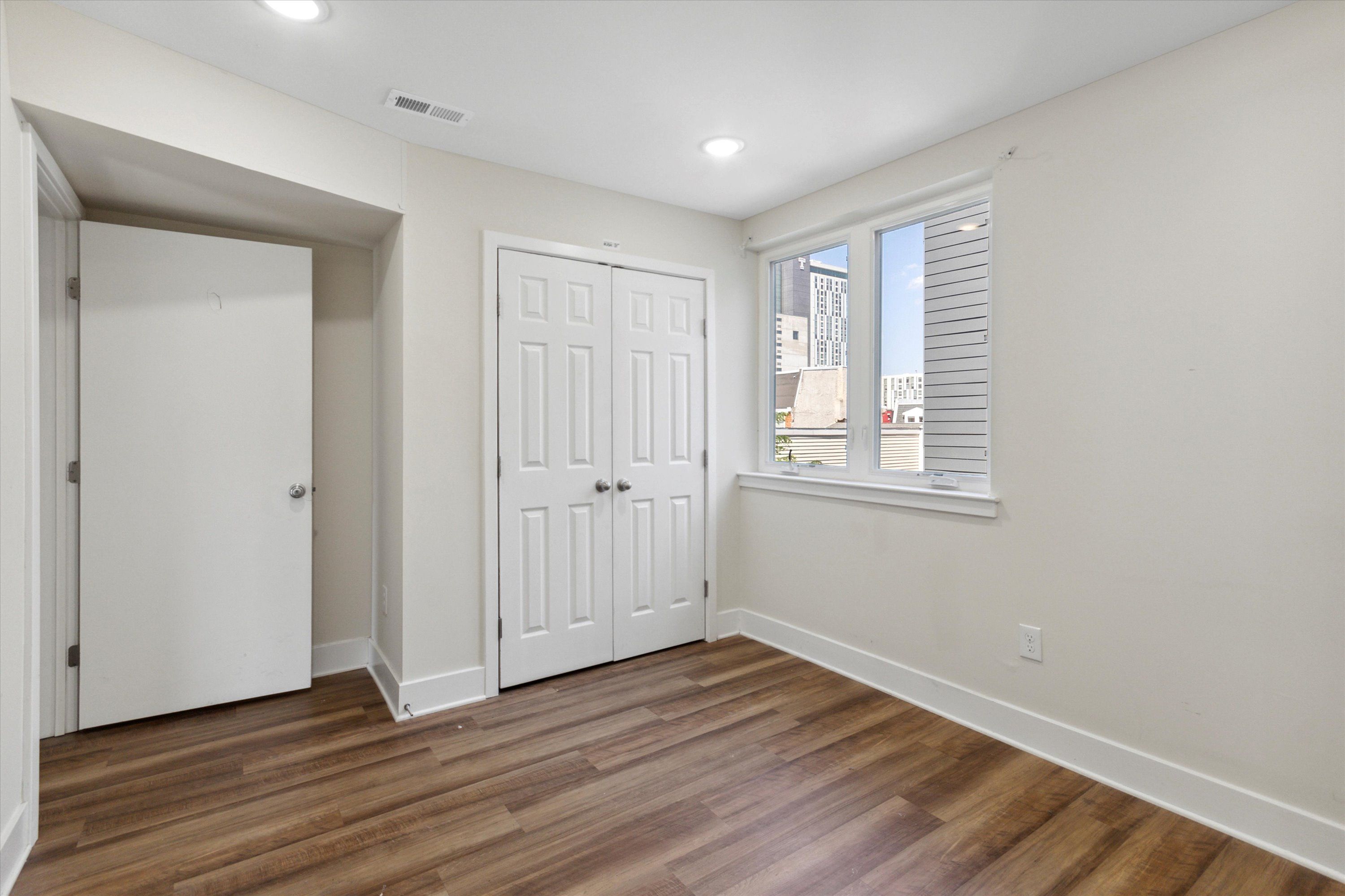 1519 N Sydenham St Unit B